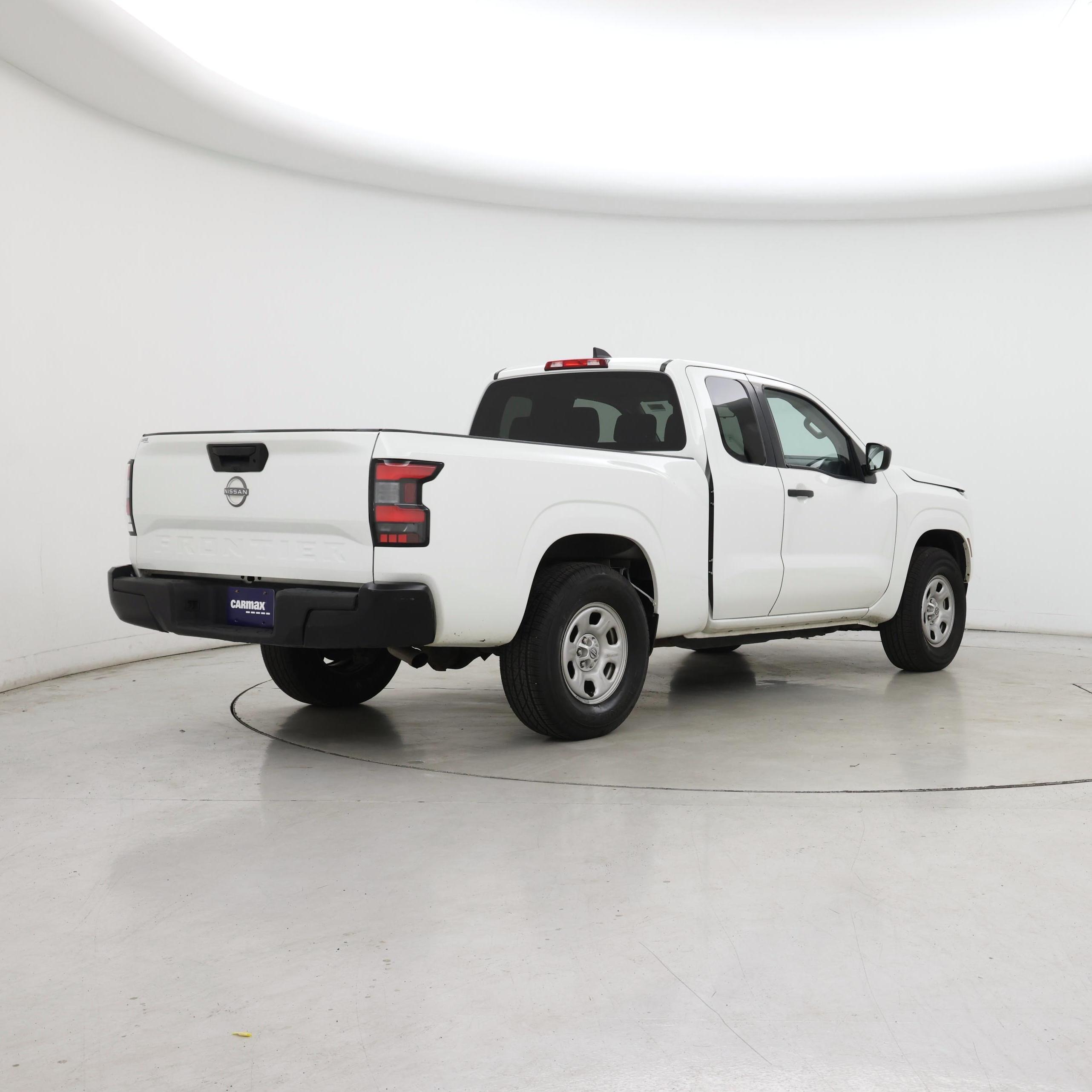 Thumbnail: 2022 Nissan Frontier - 8