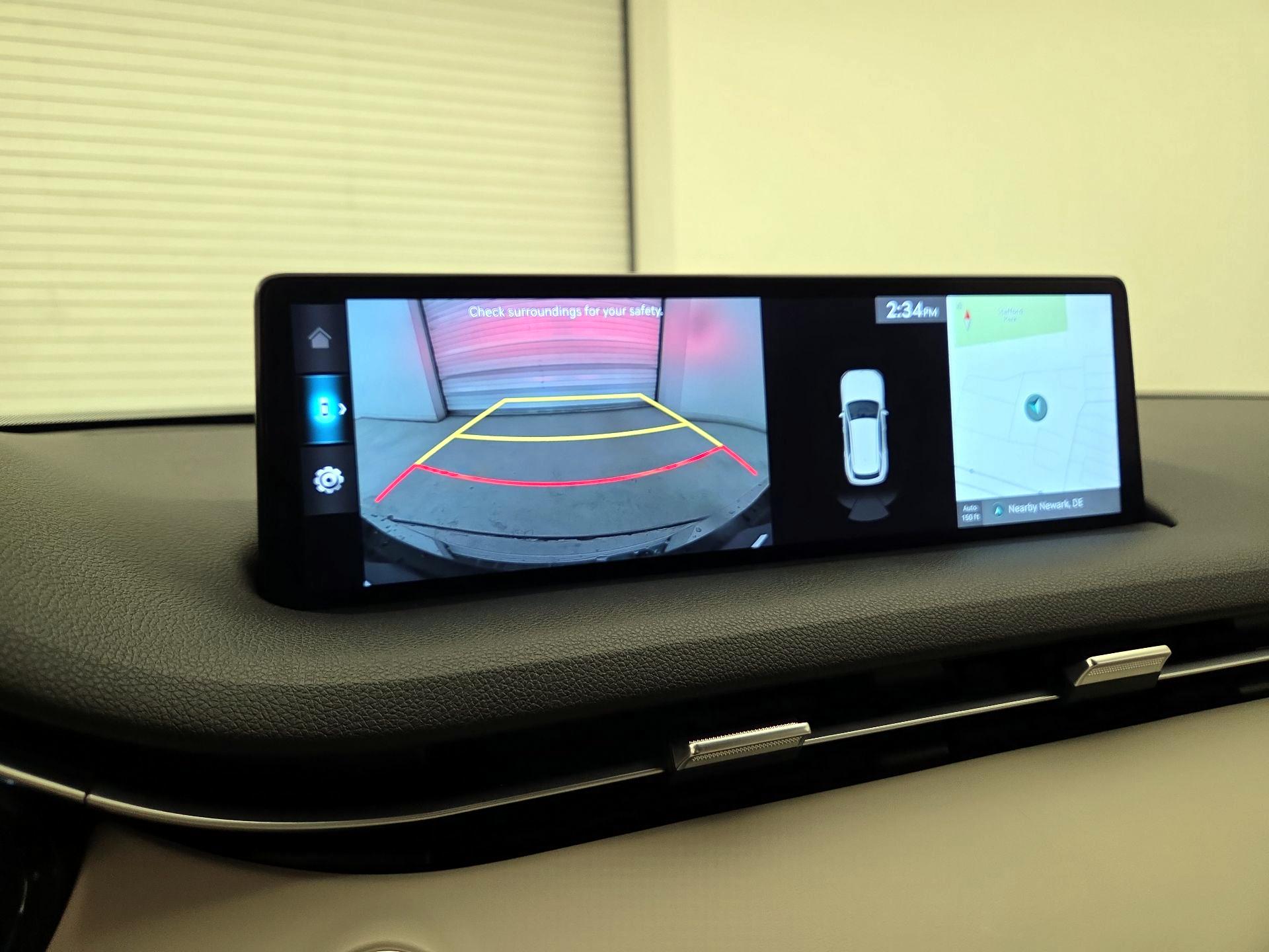 Thumbnail: 2023 Genesis GV70 - 13