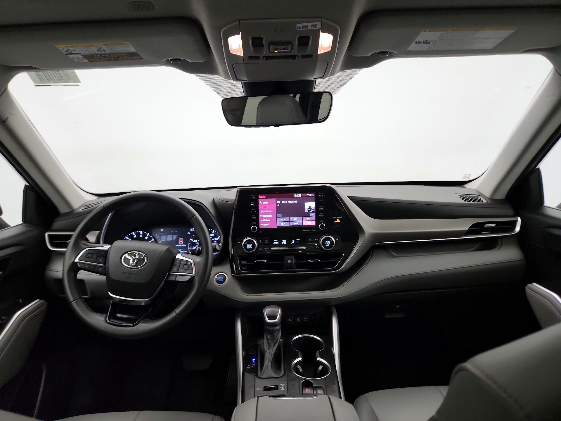 Thumbnail: 2021 Toyota Highlander - 9