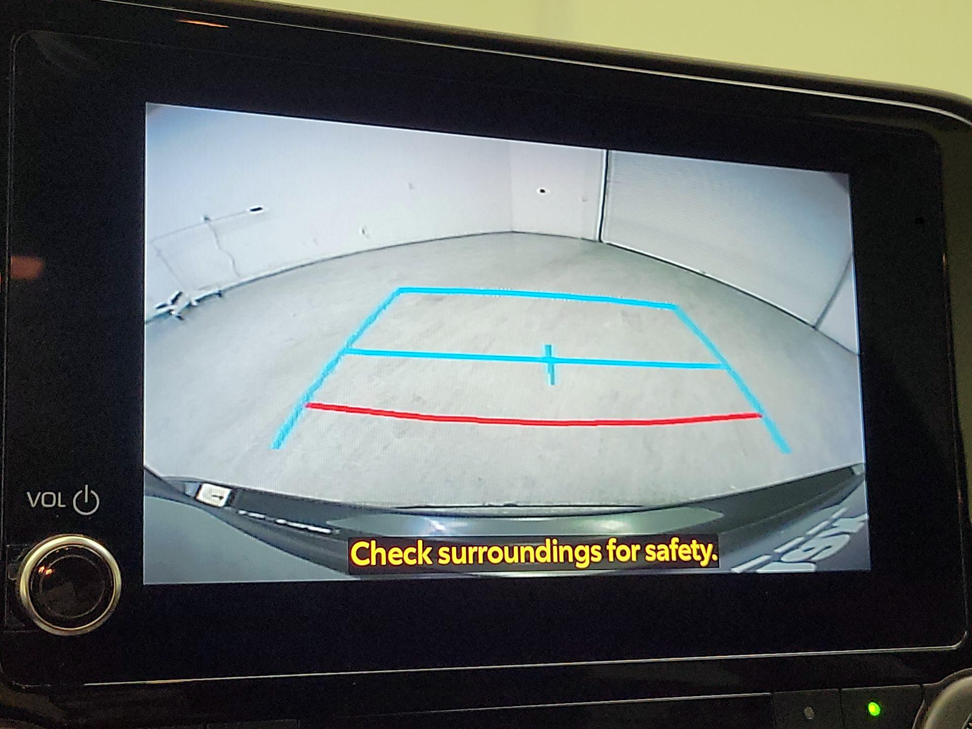 Thumbnail: 2023 Toyota Highlander - 14