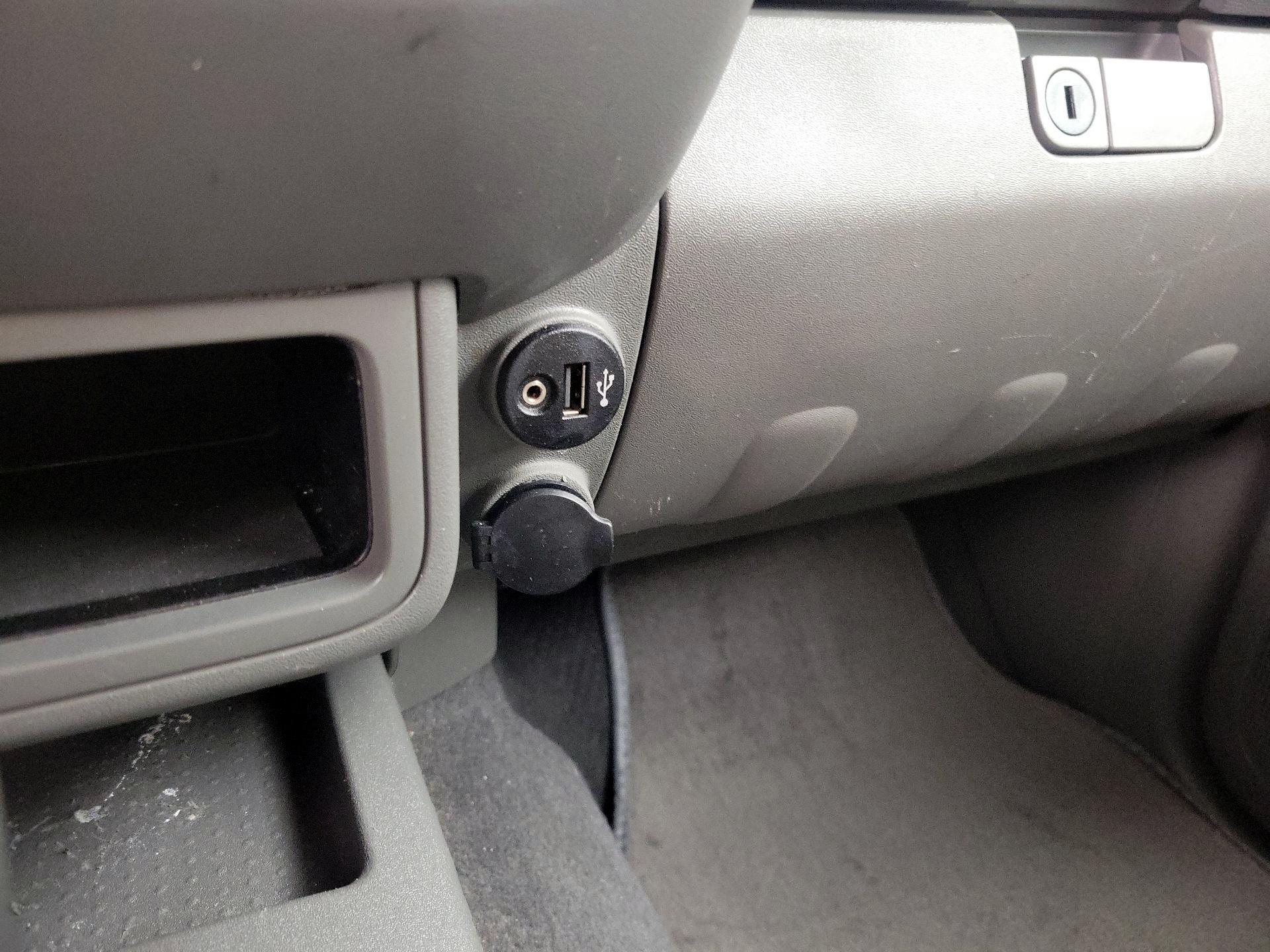 Thumbnail: 2021 Nissan Frontier - 18