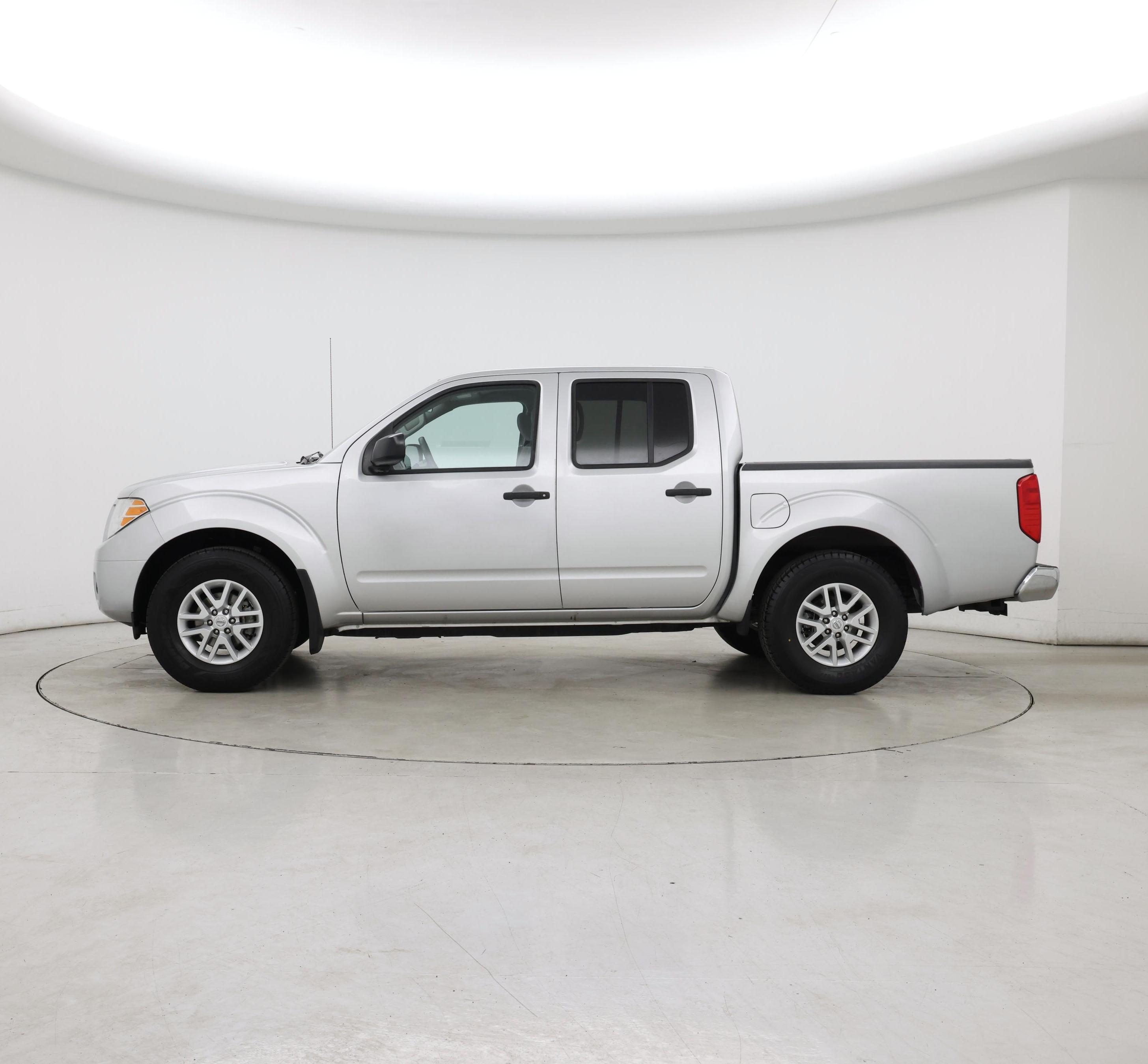 Thumbnail: 2021 Nissan Frontier - 3