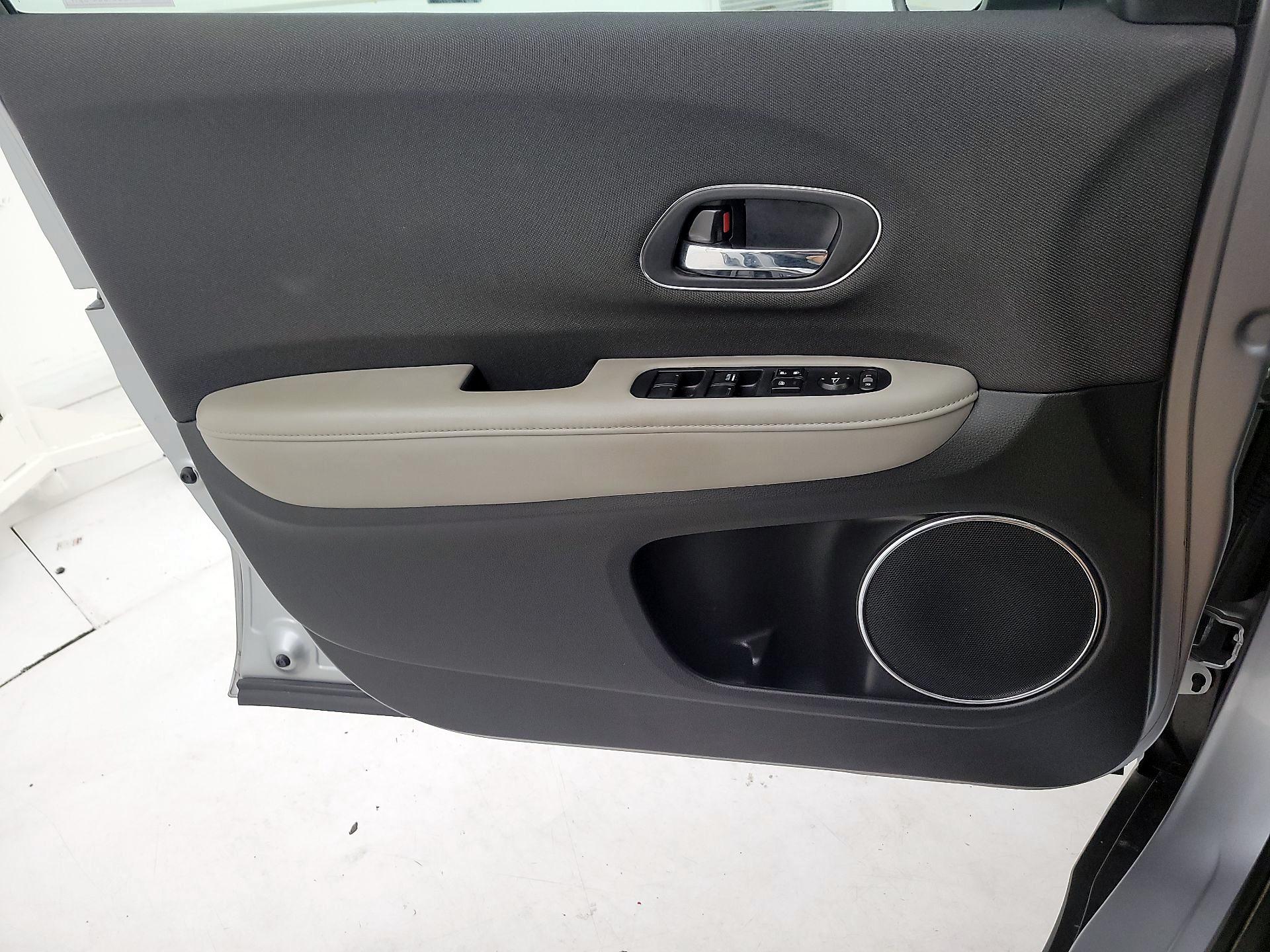 Thumbnail: 2021 Honda HR-V - 12