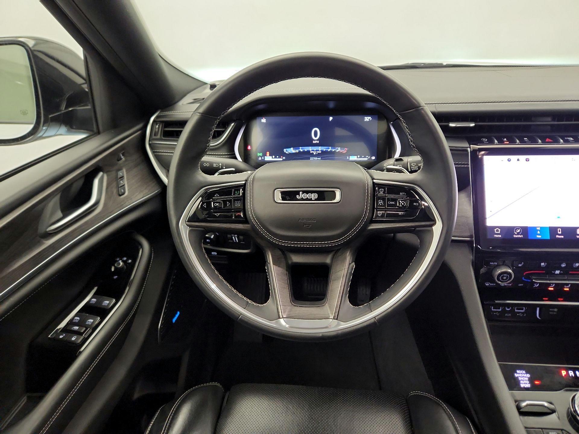 Thumbnail: 2021 Jeep Grand Cherokee L - 10