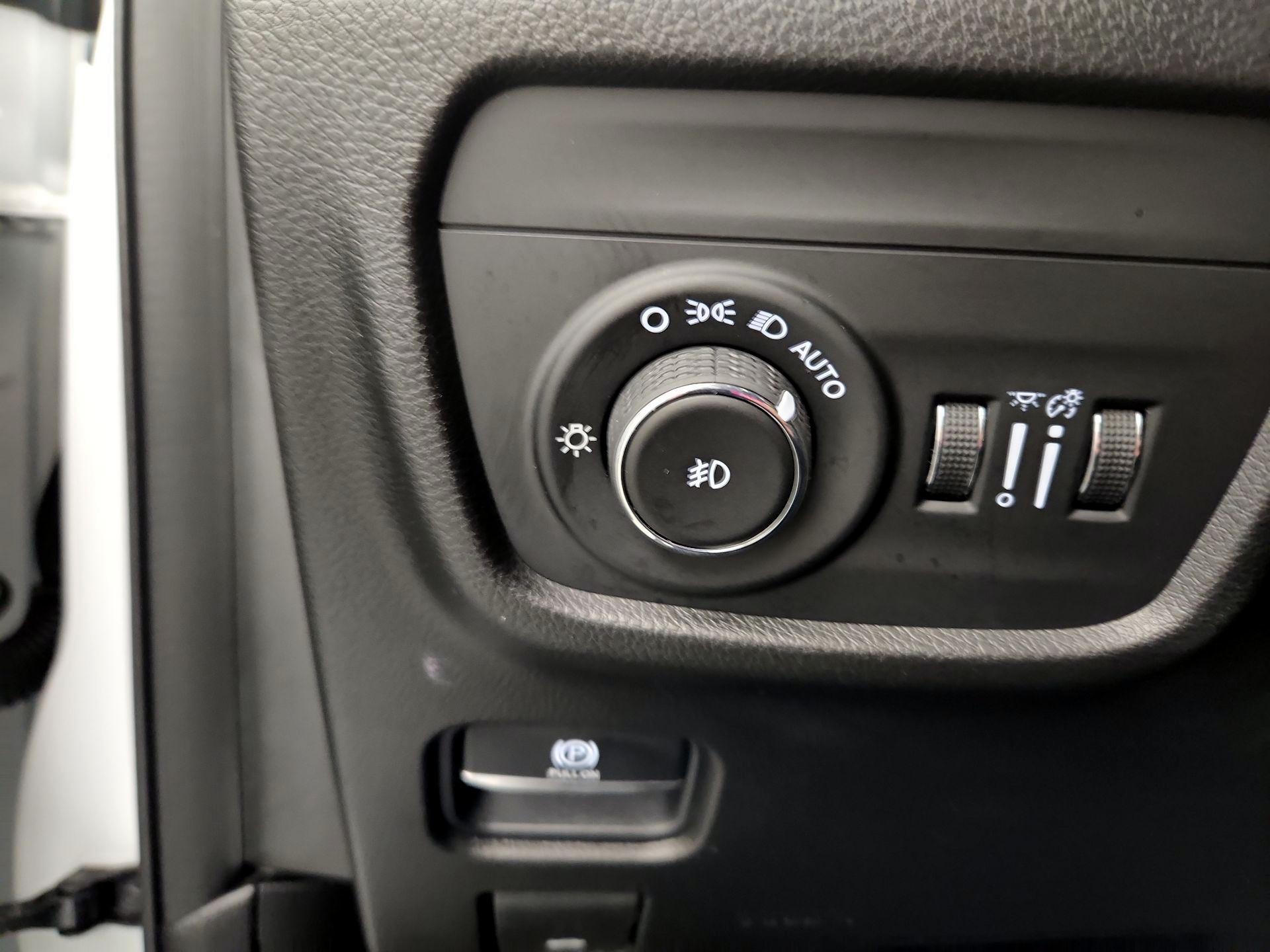 Thumbnail: 2021 Jeep Grand Cherokee L - 13