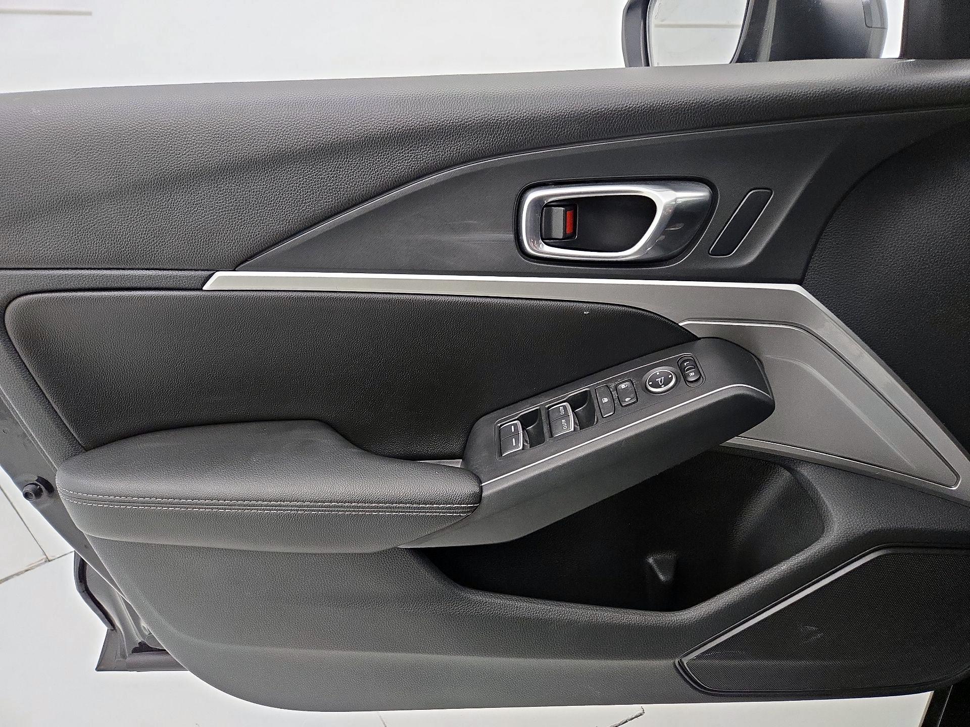 Thumbnail: 2023 Acura Integra - 12