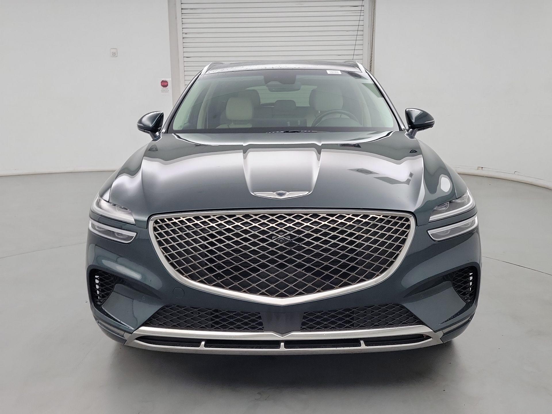 Thumbnail: 2022 Genesis GV70 - 2