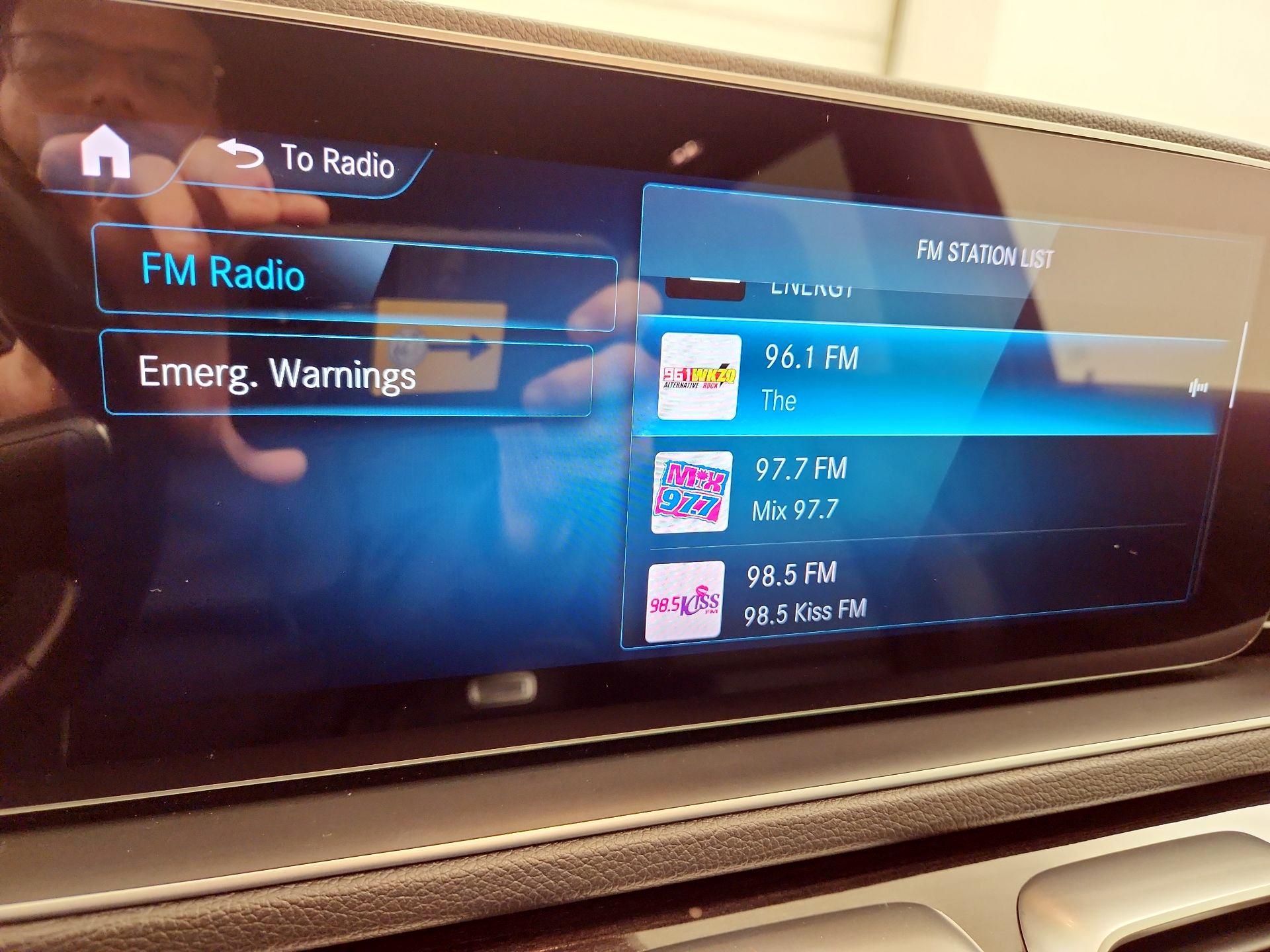 Thumbnail: 2020 Mercedes-Benz GLE - 16