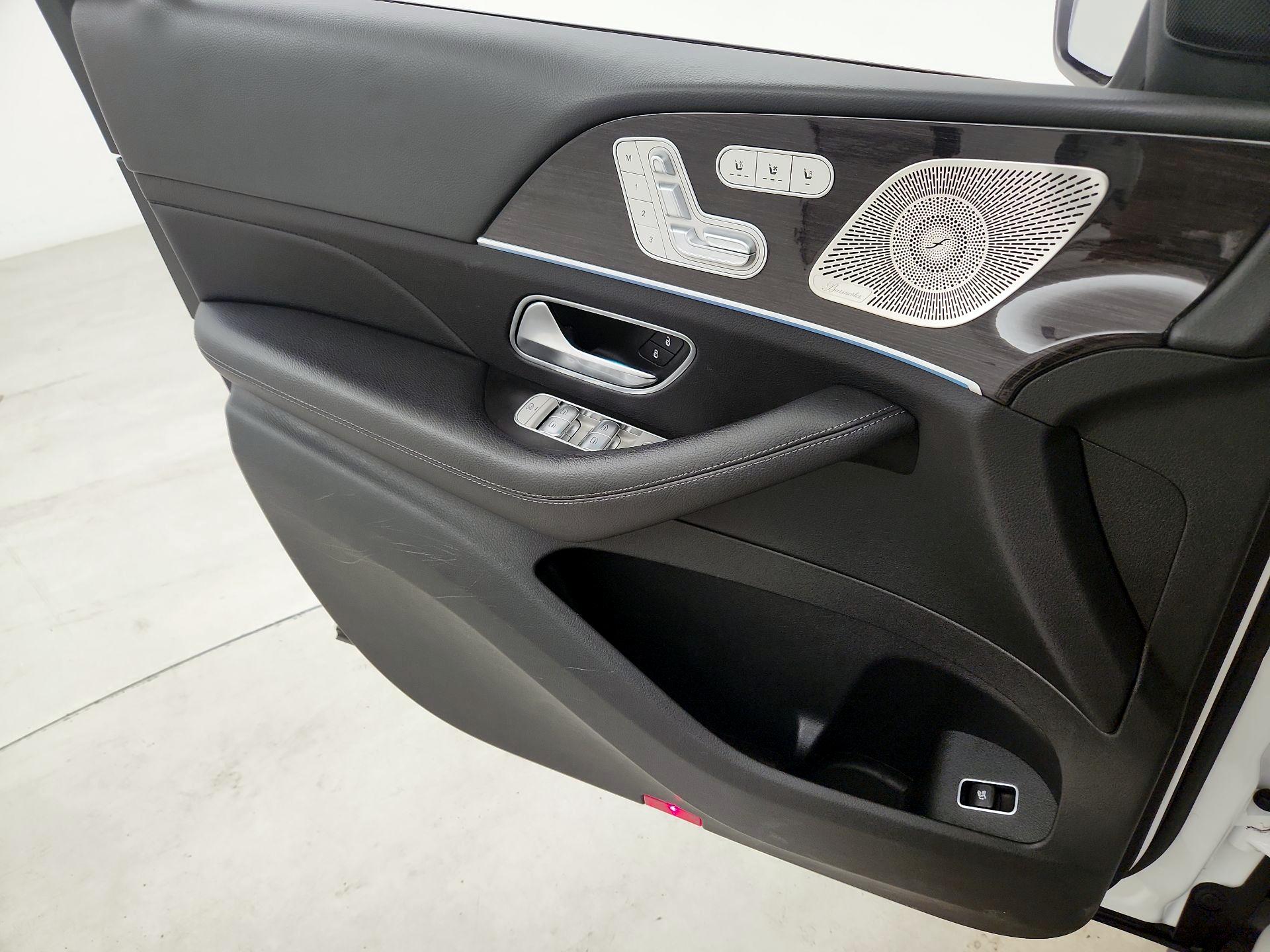 Thumbnail: 2022 Mercedes-Benz GLS - 10