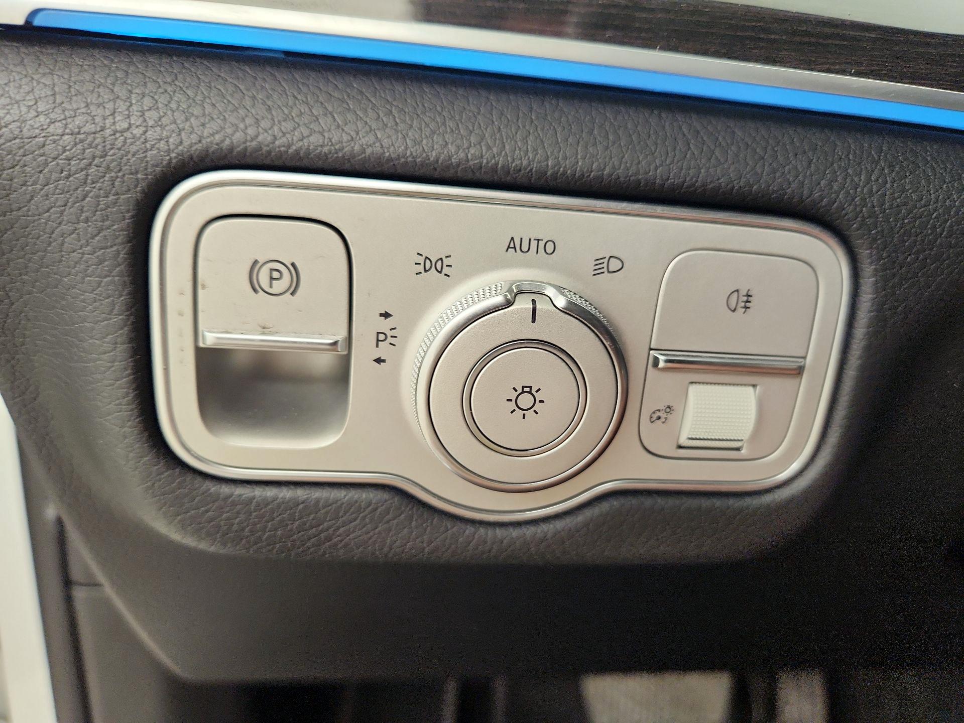 Thumbnail: 2022 Mercedes-Benz GLS - 11