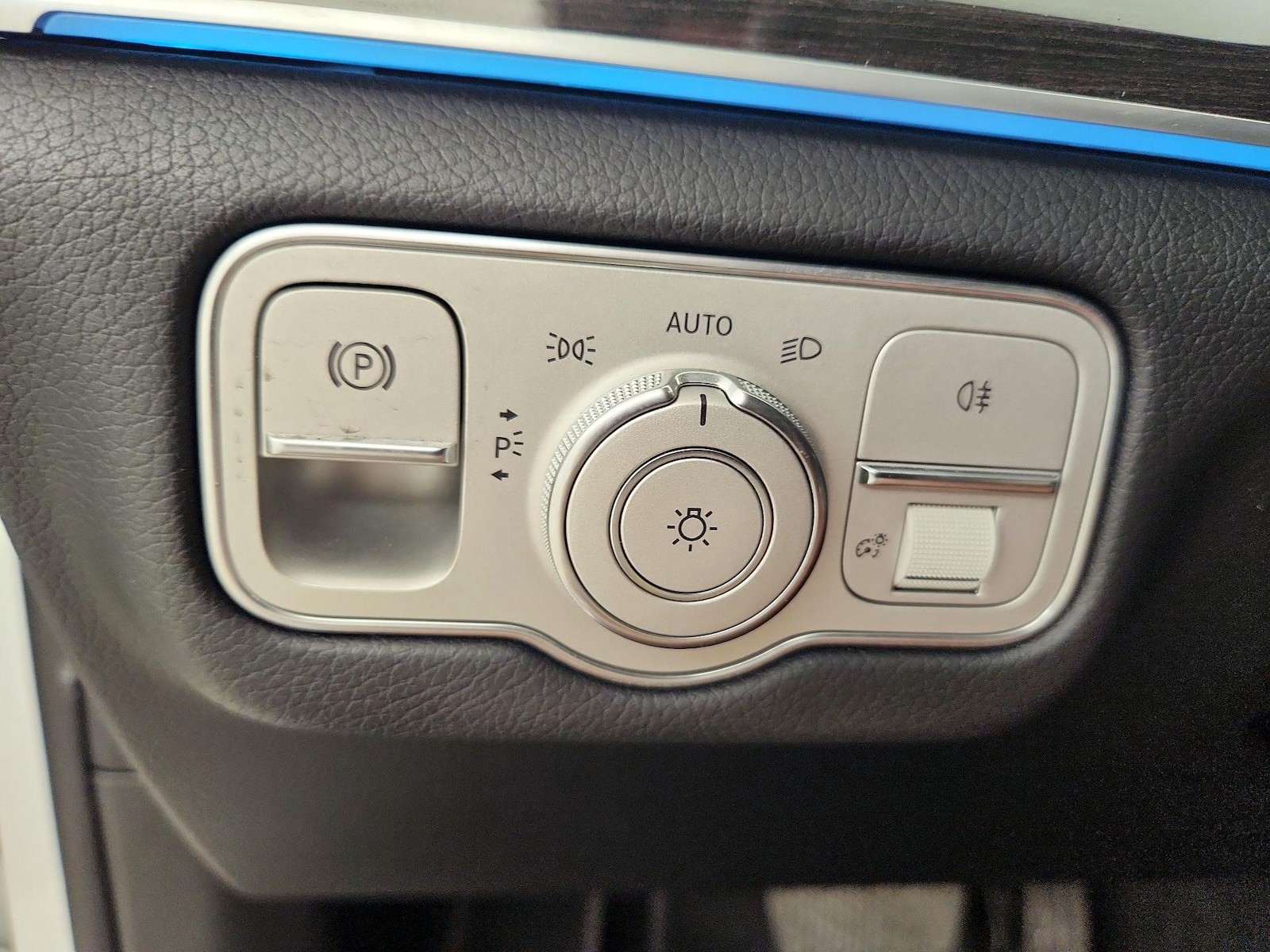 2022 Mercedes-Benz GLS GLS450 - Photo 12