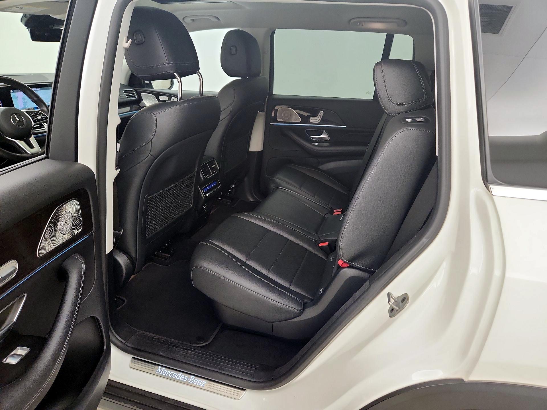 Thumbnail: 2022 Mercedes-Benz GLS - 19