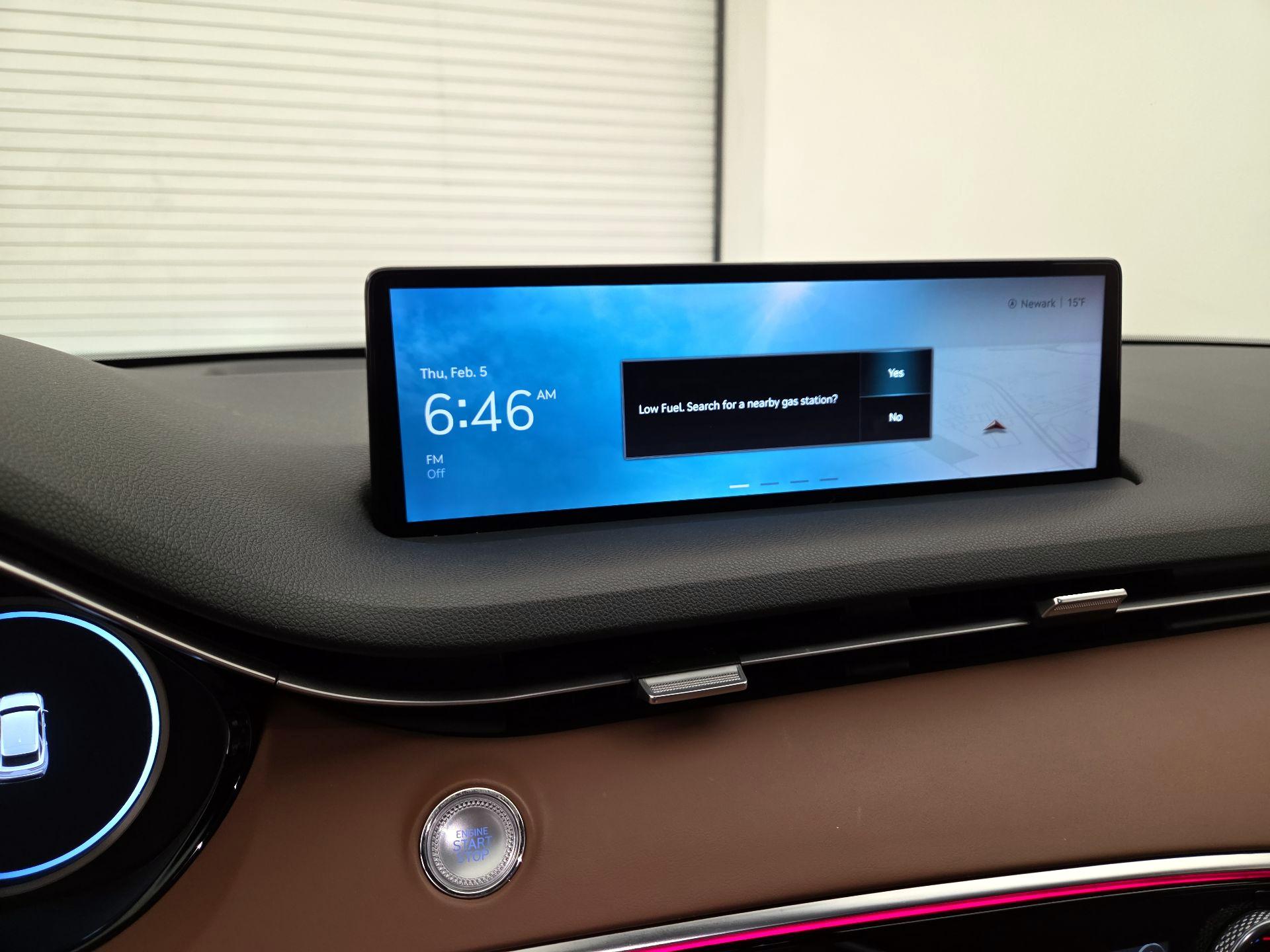 Thumbnail: 2023 Genesis GV70 - 14