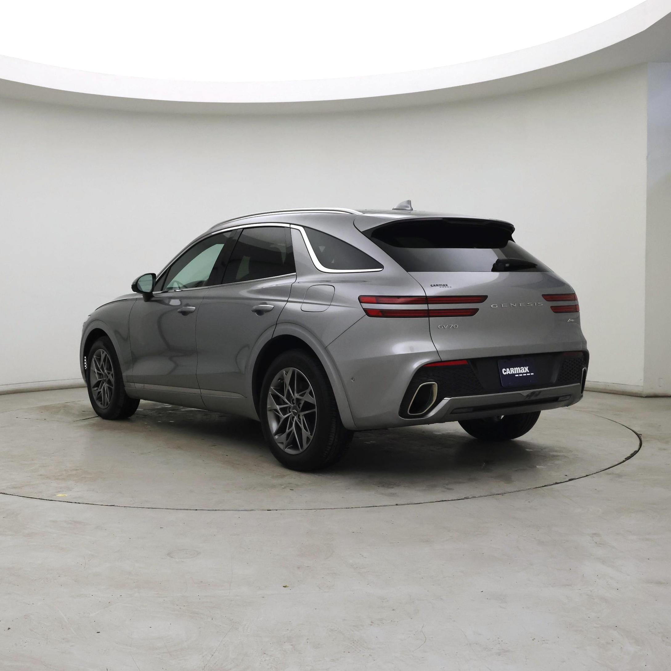 Thumbnail: 2023 Genesis GV70 - 2