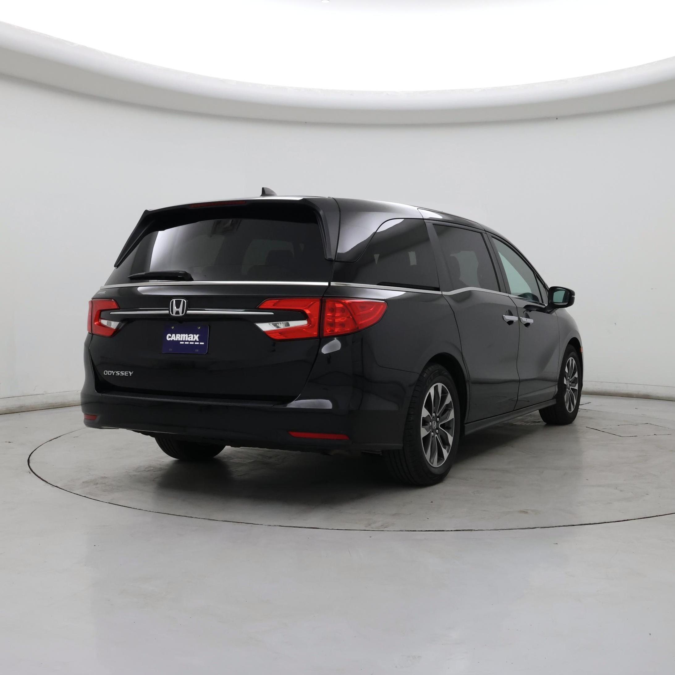 Thumbnail: 2023 Honda Odyssey - 8