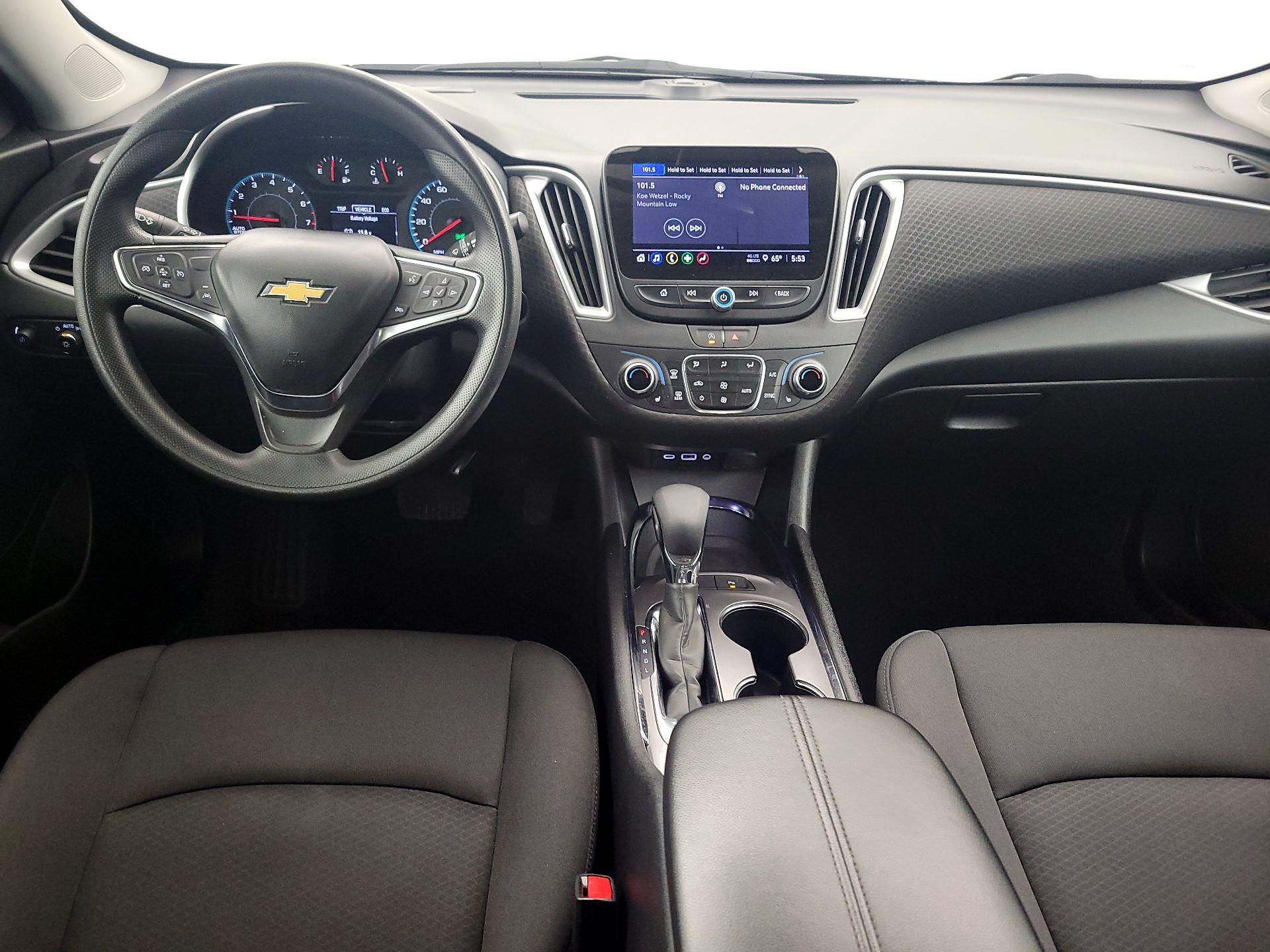 Thumbnail: 2024 Chevrolet Malibu - 9