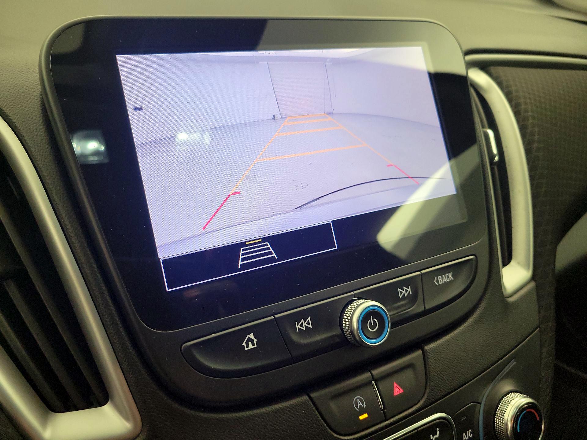 Thumbnail: 2024 Chevrolet Malibu - 14