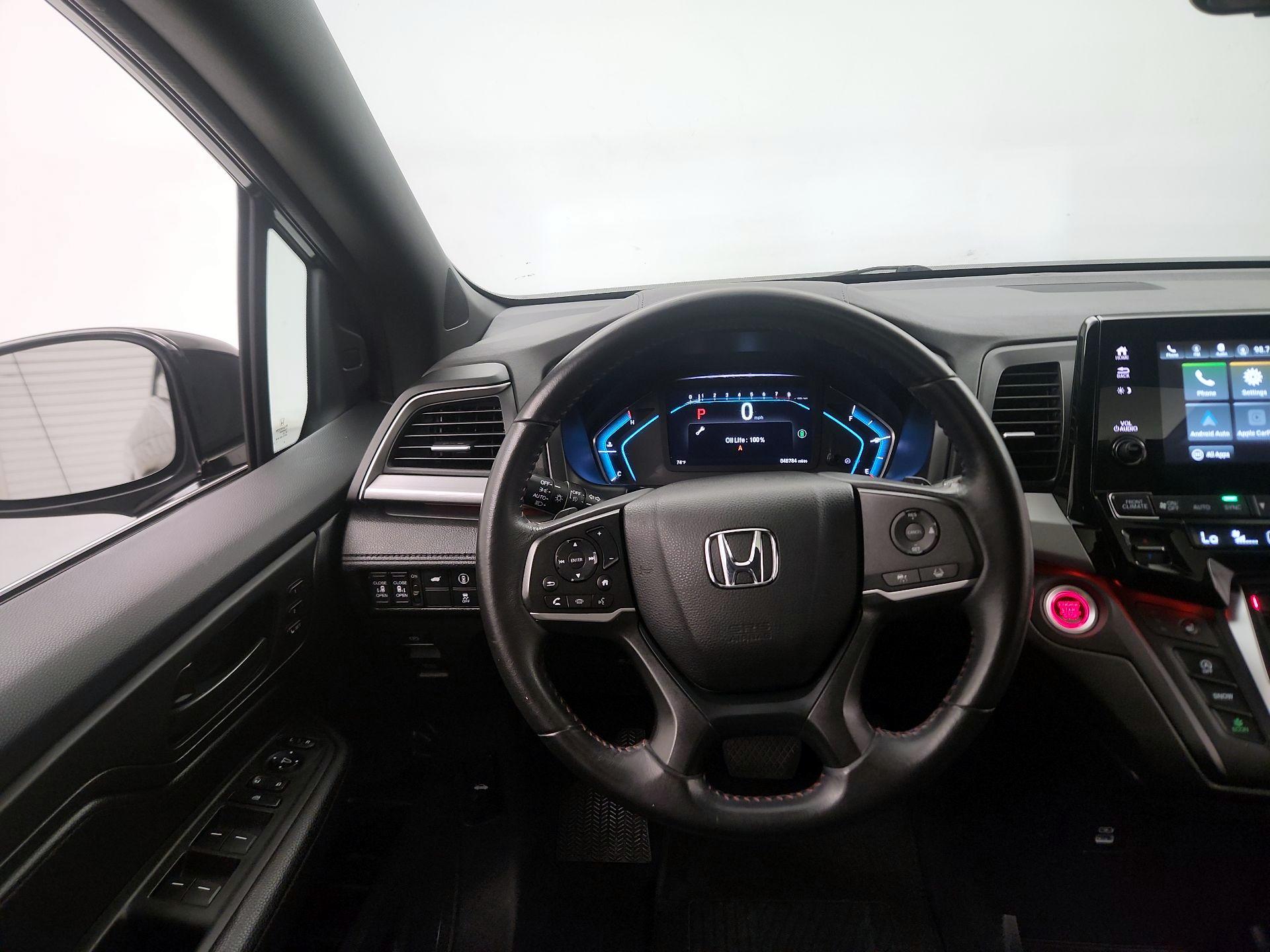 Thumbnail: 2023 Honda Odyssey - 10