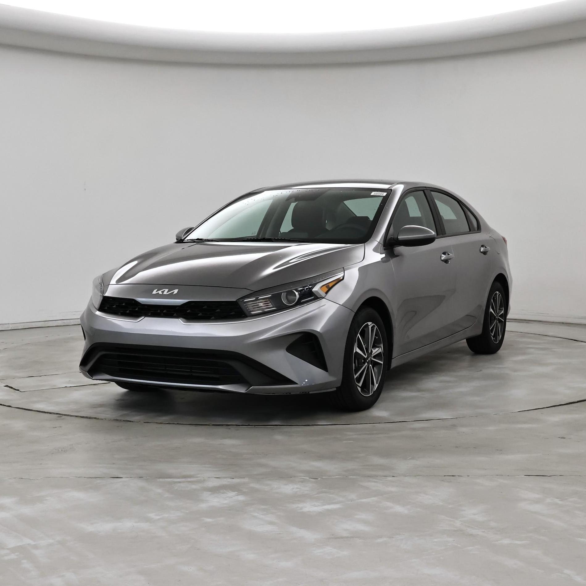 Thumbnail: 2023 Kia Forte - 4