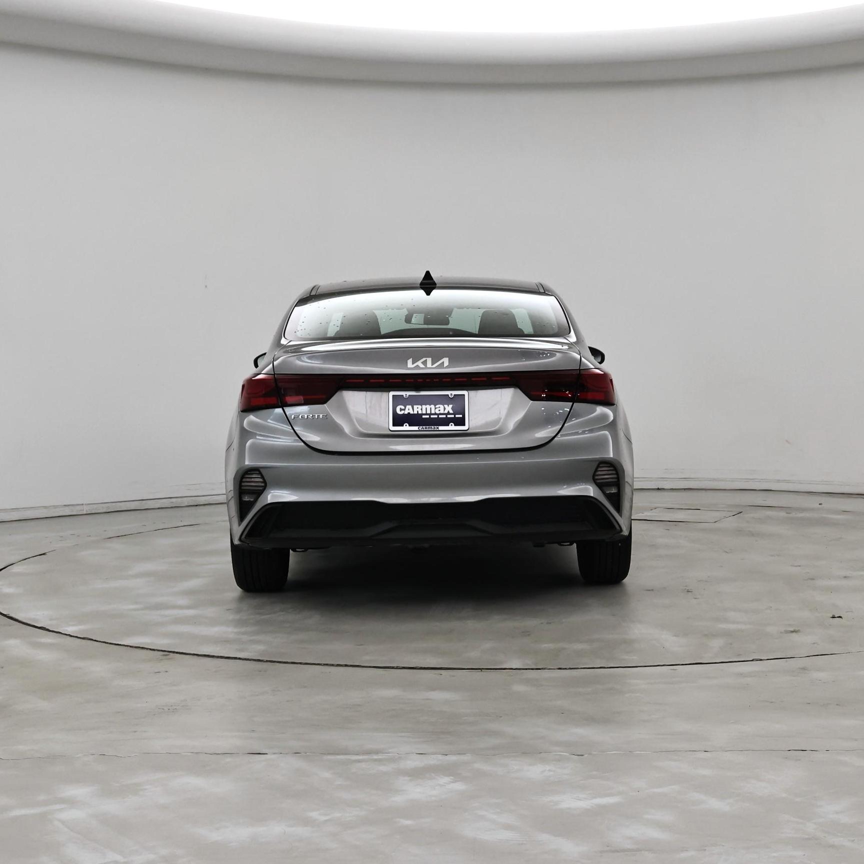 Thumbnail: 2023 Kia Forte - 6