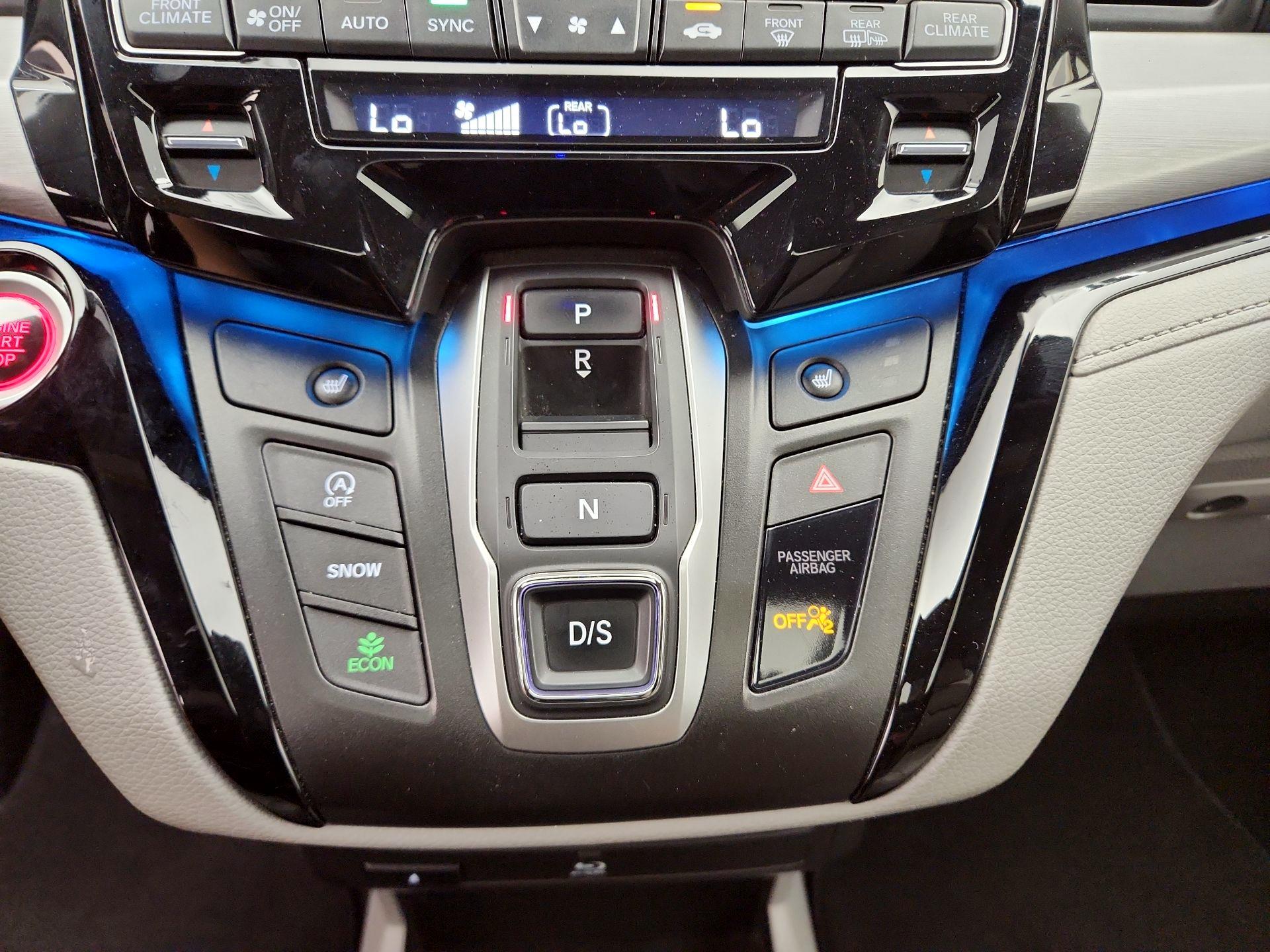 Thumbnail: 2023 Honda Odyssey - 18