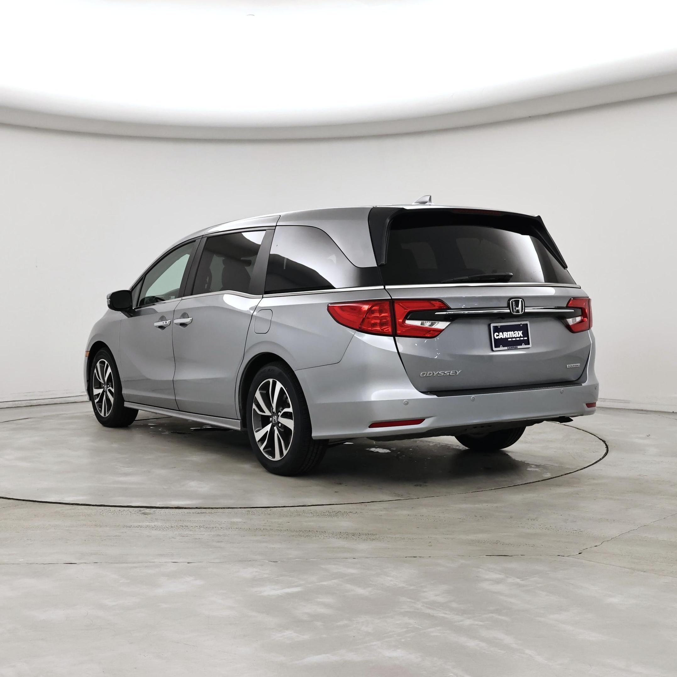 Thumbnail: 2023 Honda Odyssey - 2
