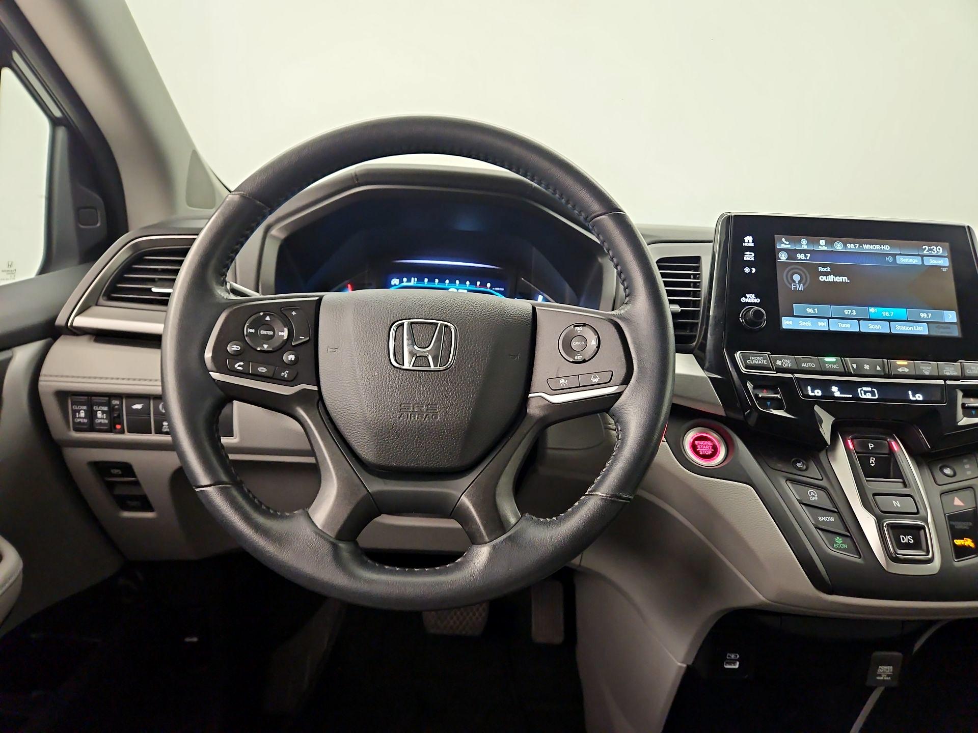 Thumbnail: 2023 Honda Odyssey - 10