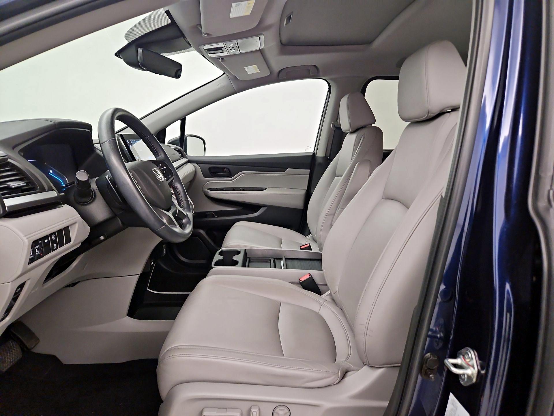 Thumbnail: 2023 Honda Odyssey - 11