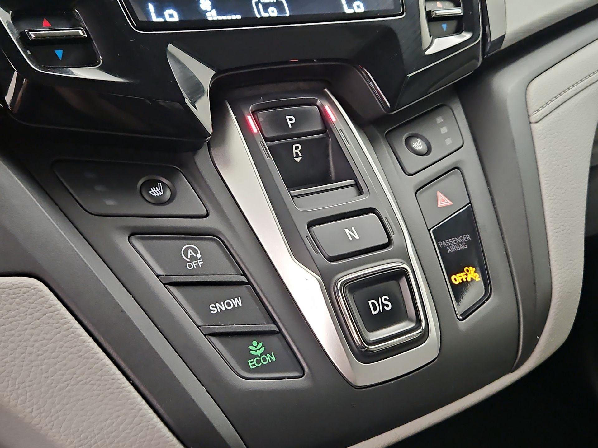 Thumbnail: 2023 Honda Odyssey - 17