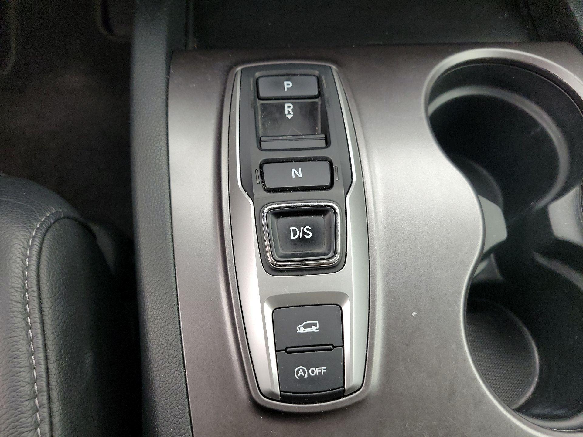 Thumbnail: 2022 Honda Pilot - 17