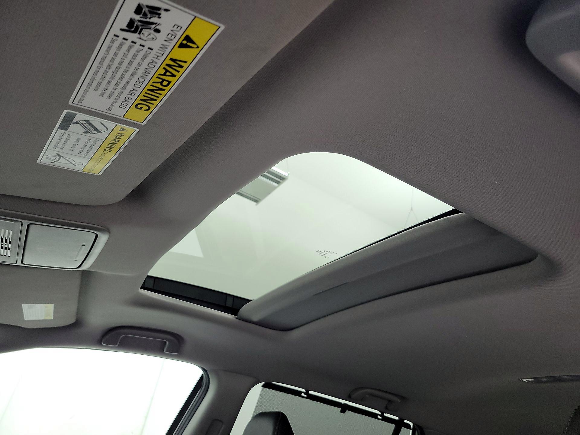 Thumbnail: 2022 Honda Pilot - 19