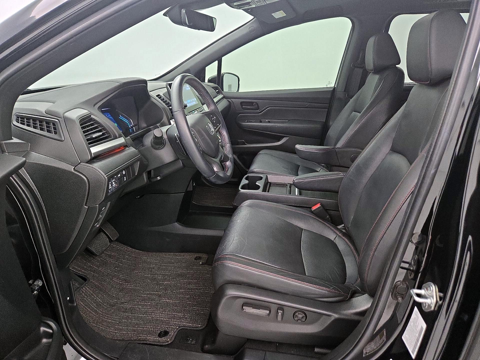 Thumbnail: 2023 Honda Odyssey - 11