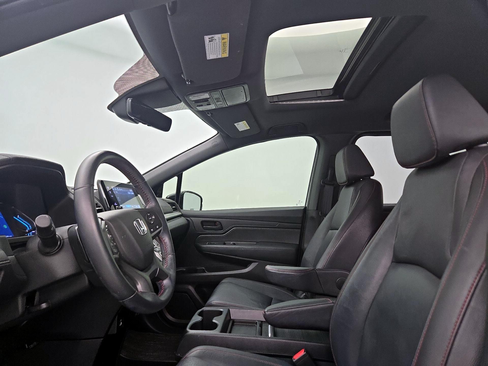Thumbnail: 2023 Honda Odyssey - 19