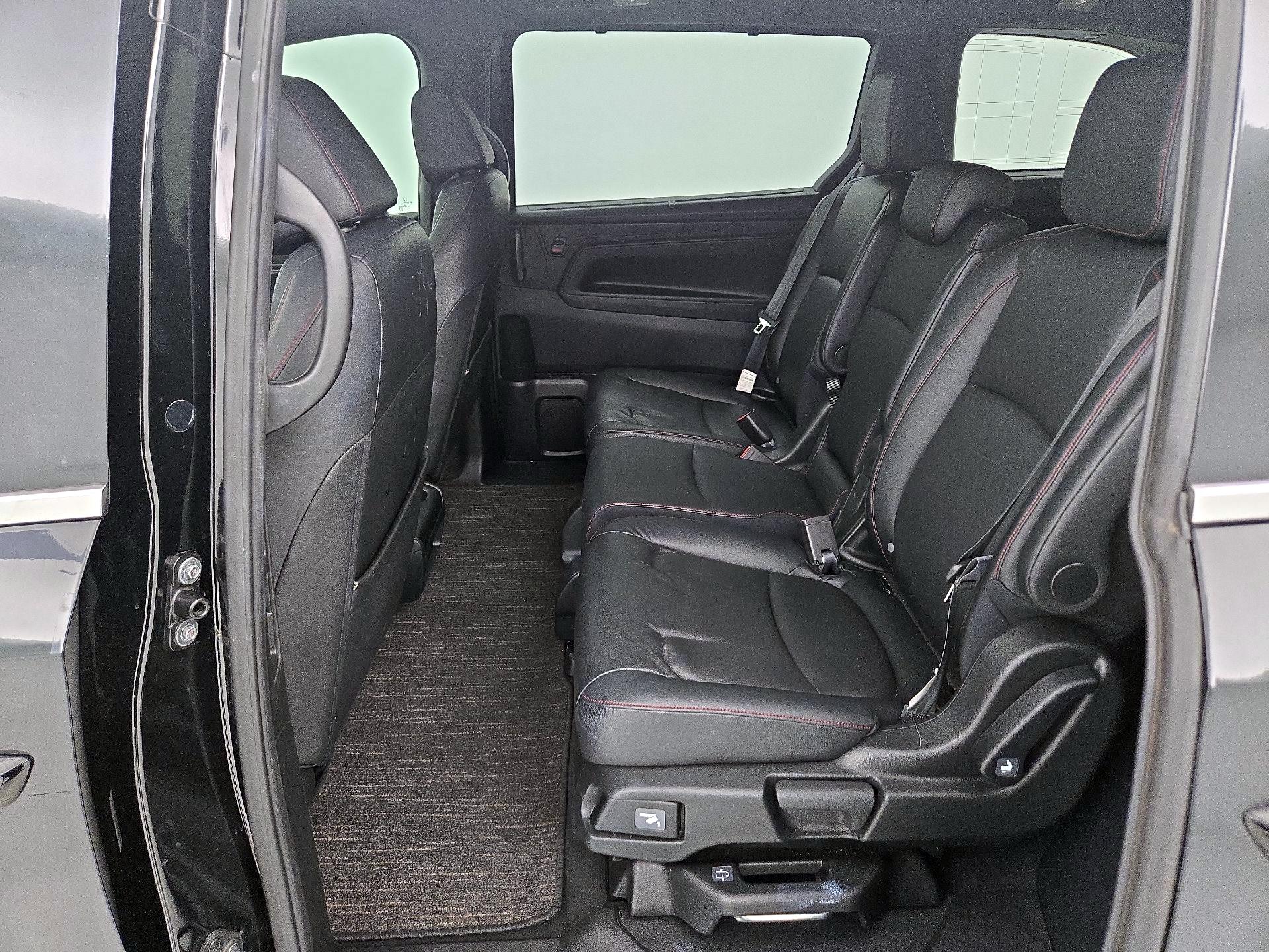 Thumbnail: 2023 Honda Odyssey - 20