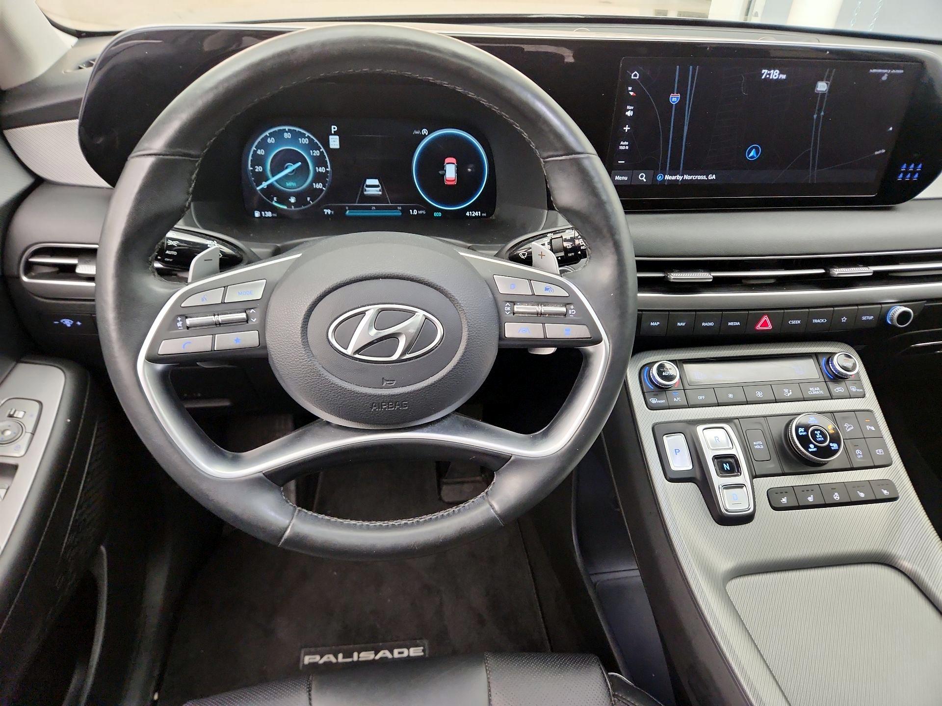 Thumbnail: 2023 Hyundai Palisade - 10