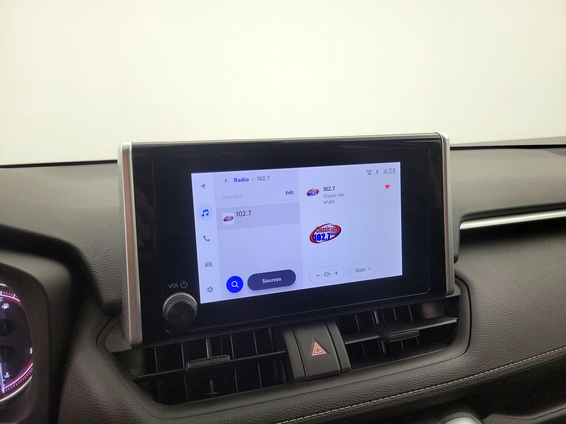 Thumbnail: 2024 Toyota RAV4 - 15