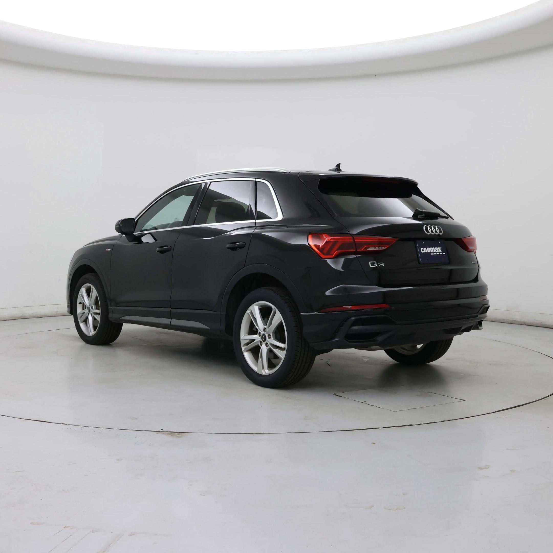 Thumbnail: 2022 Audi Q3 - 2