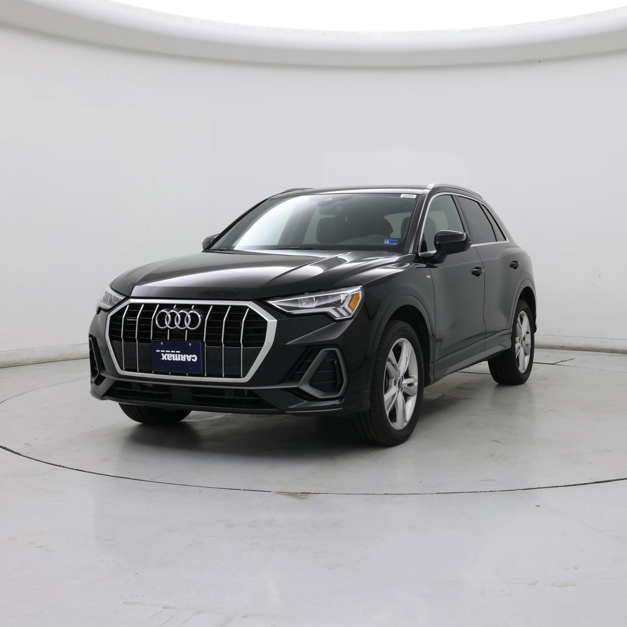 Thumbnail: 2022 Audi Q3 - 4
