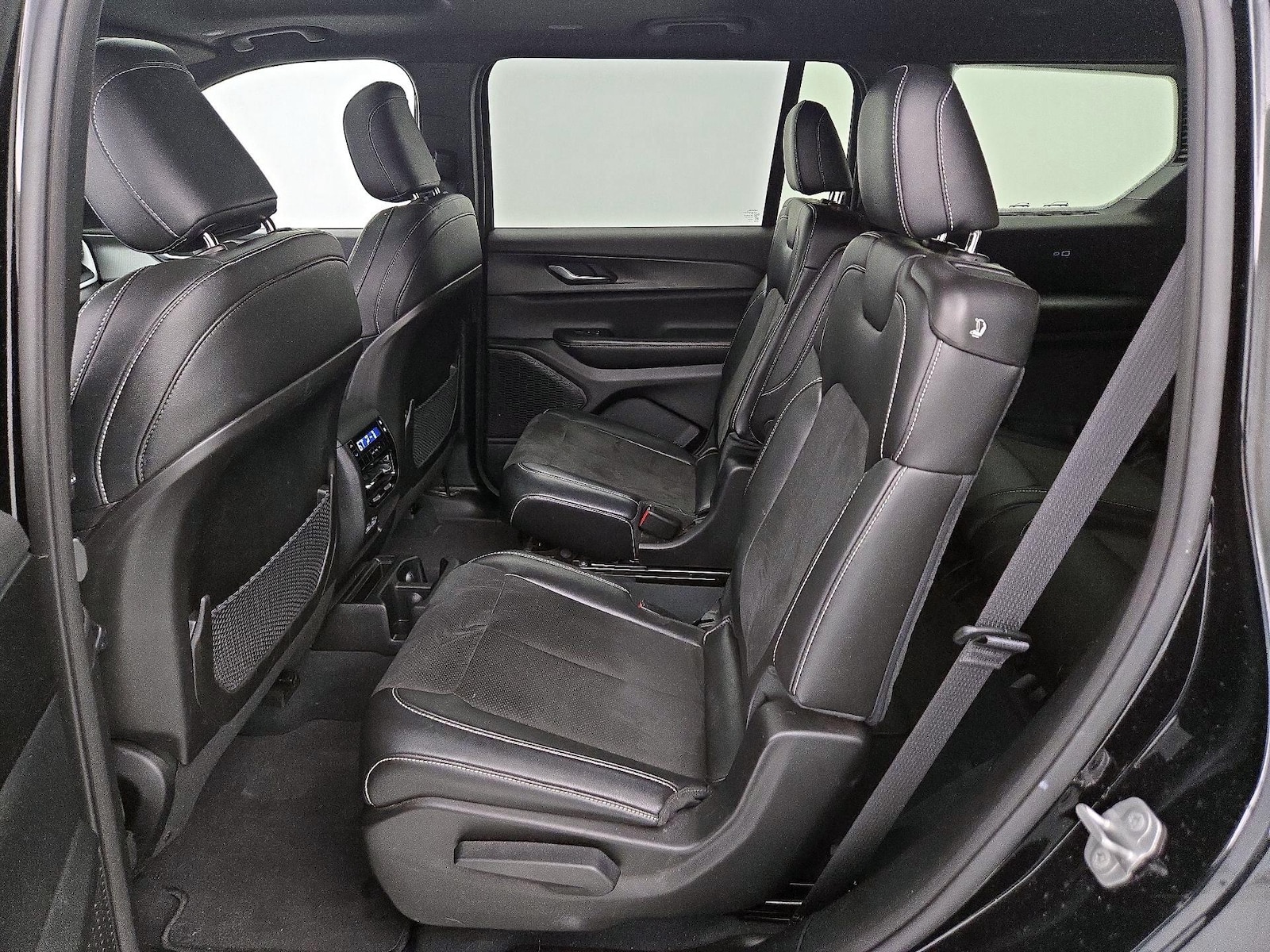 2023 Jeep Grand Cherokee L Altitude - Photo 21