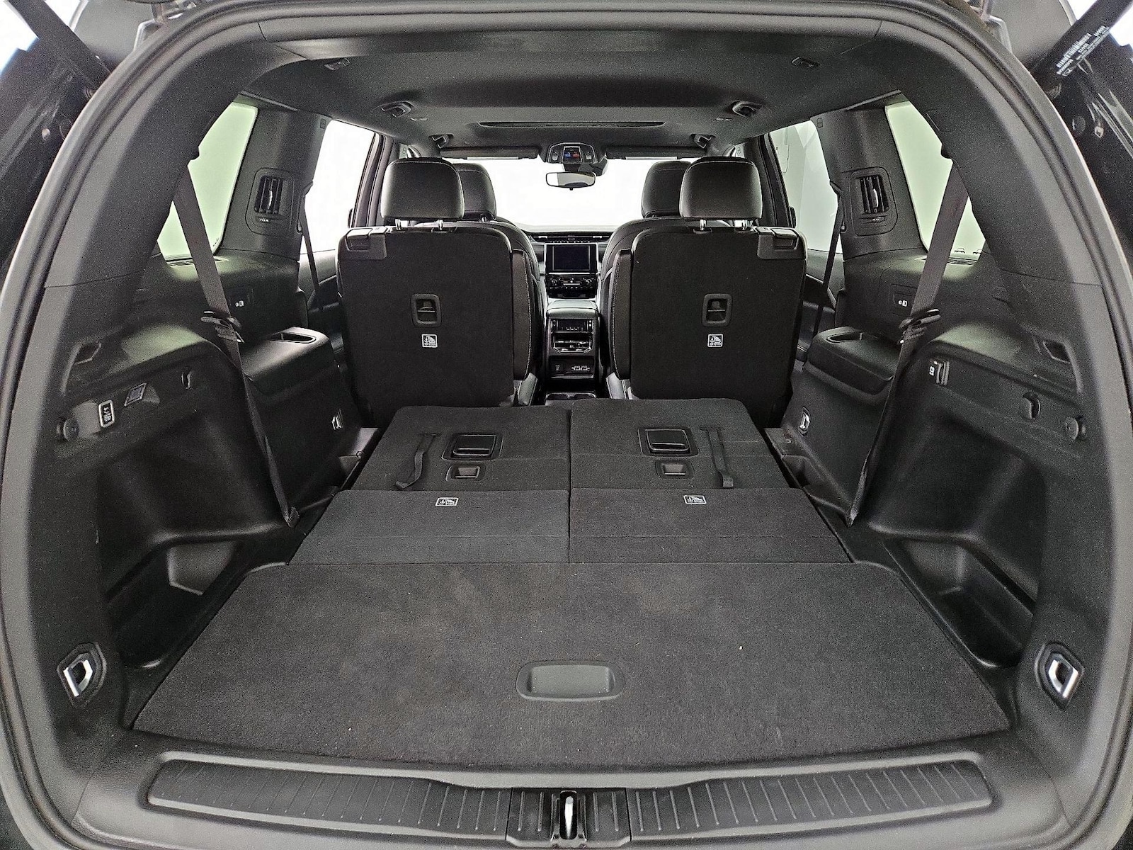 2023 Jeep Grand Cherokee L Altitude - Photo 24
