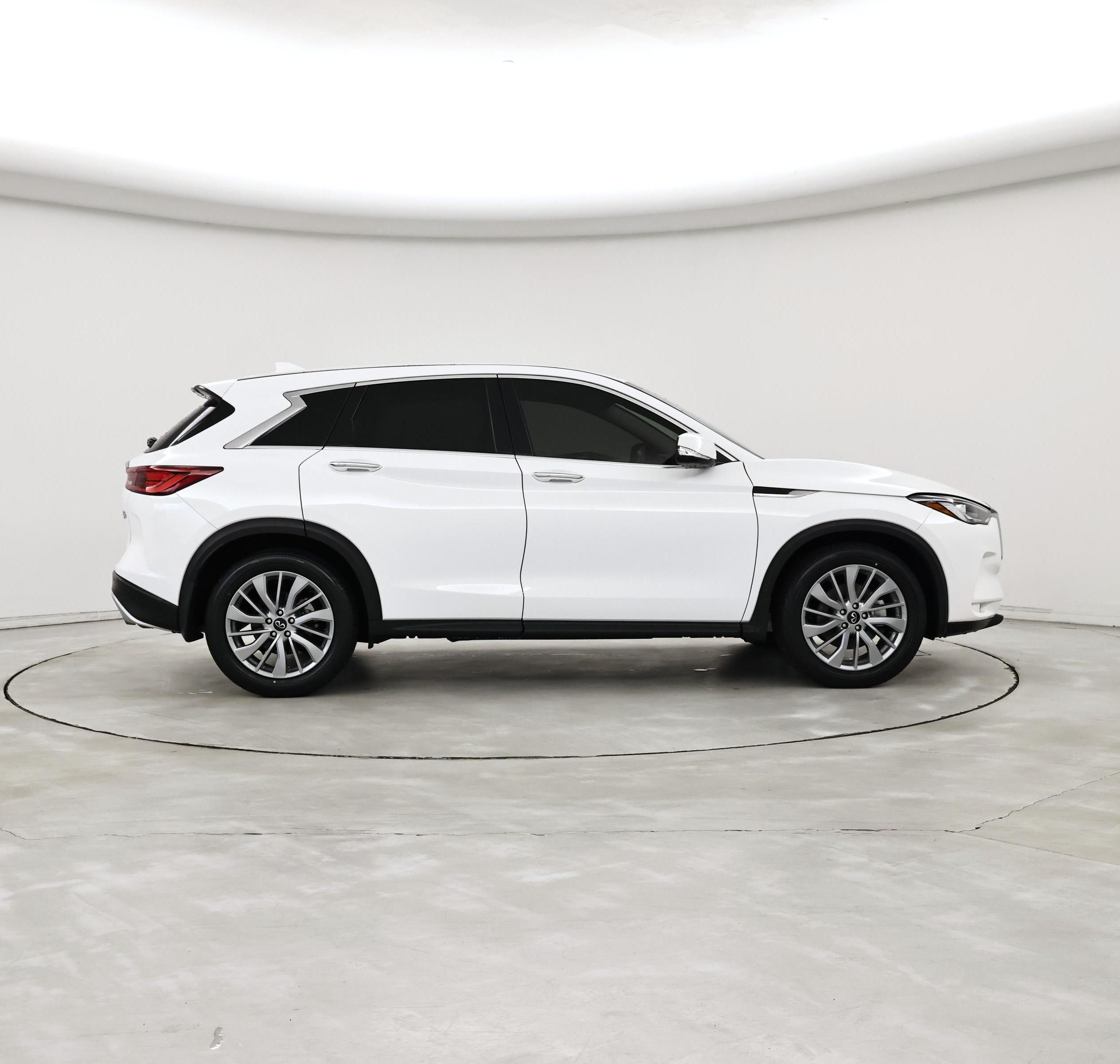 Thumbnail: 2023 INFINITI QX50 - 7