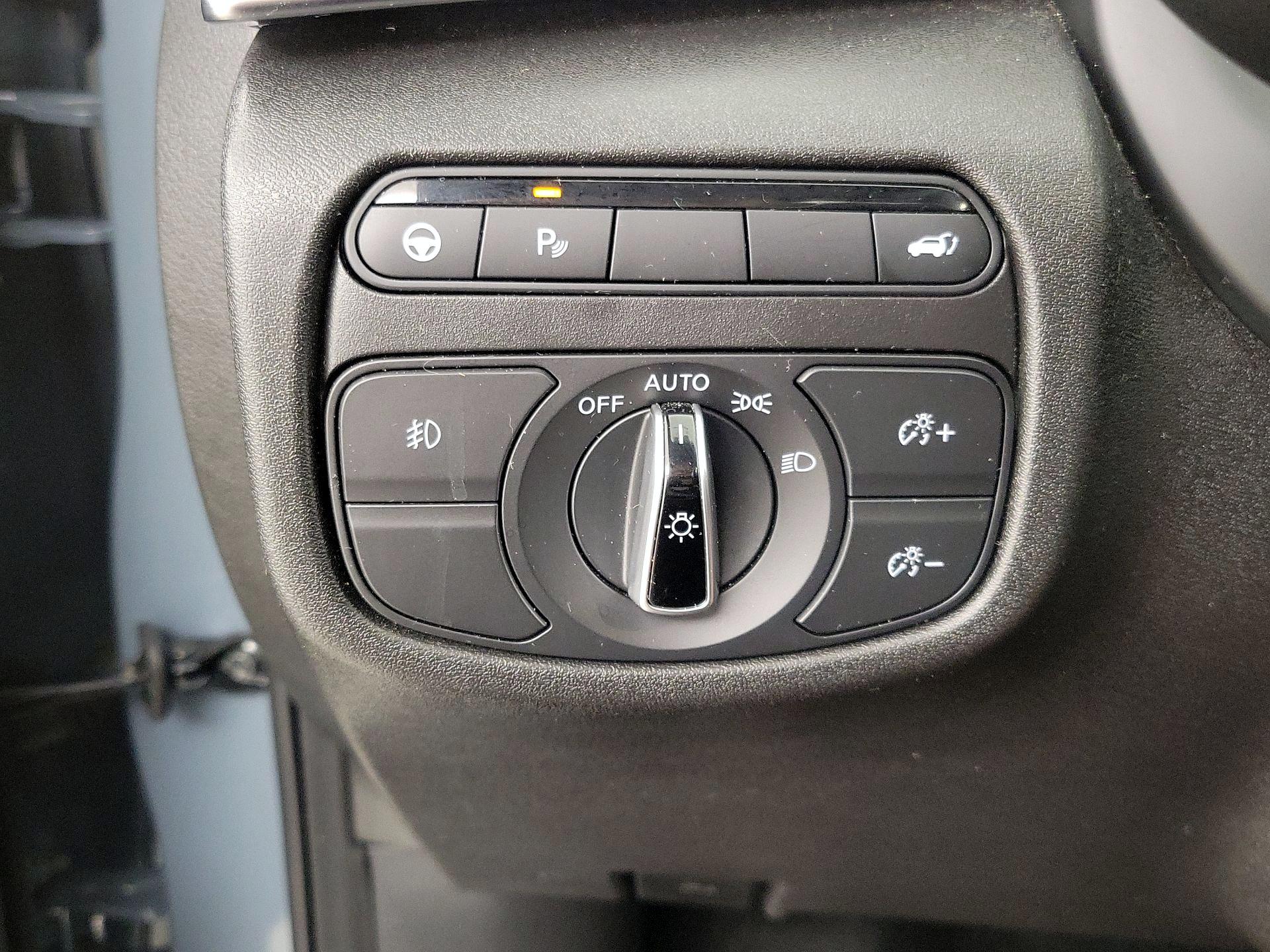 Thumbnail: 2023 INFINITI QX55 - 13