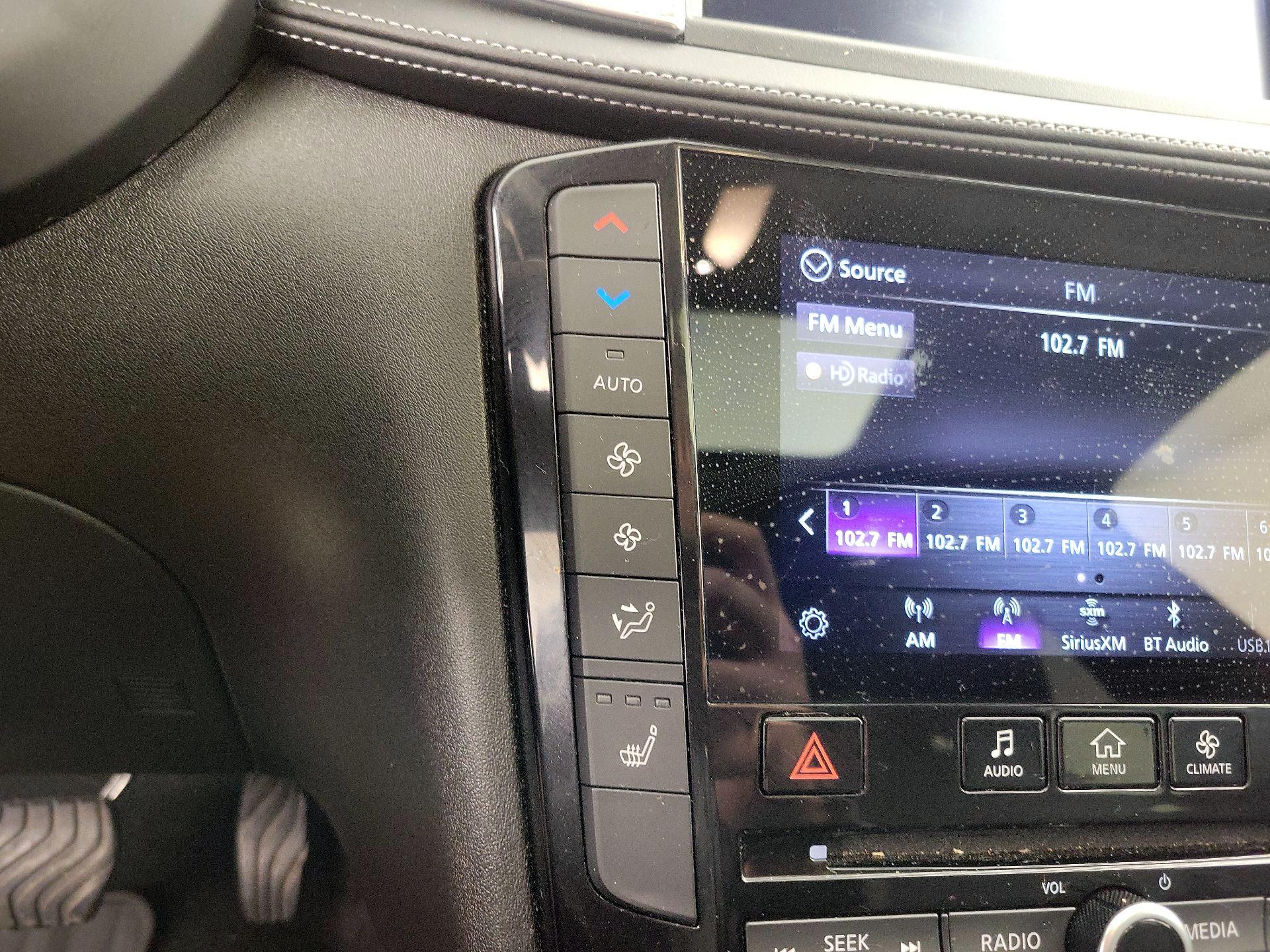 Thumbnail: 2023 INFINITI QX55 - 16