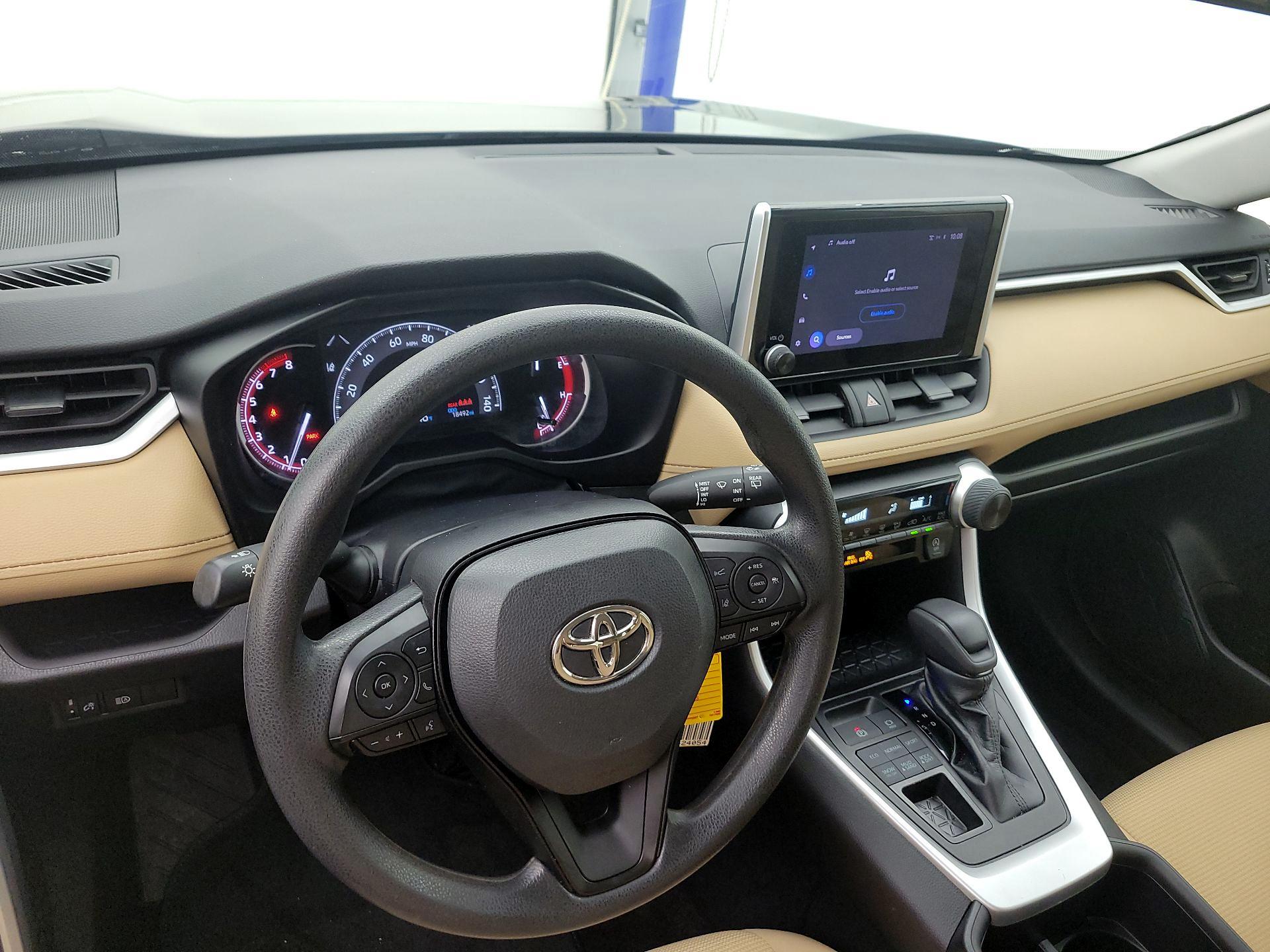 Thumbnail: 2023 Toyota RAV4 - 9