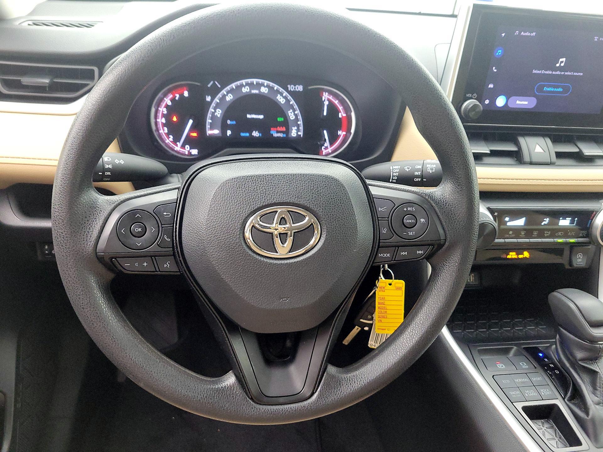 Thumbnail: 2023 Toyota RAV4 - 10