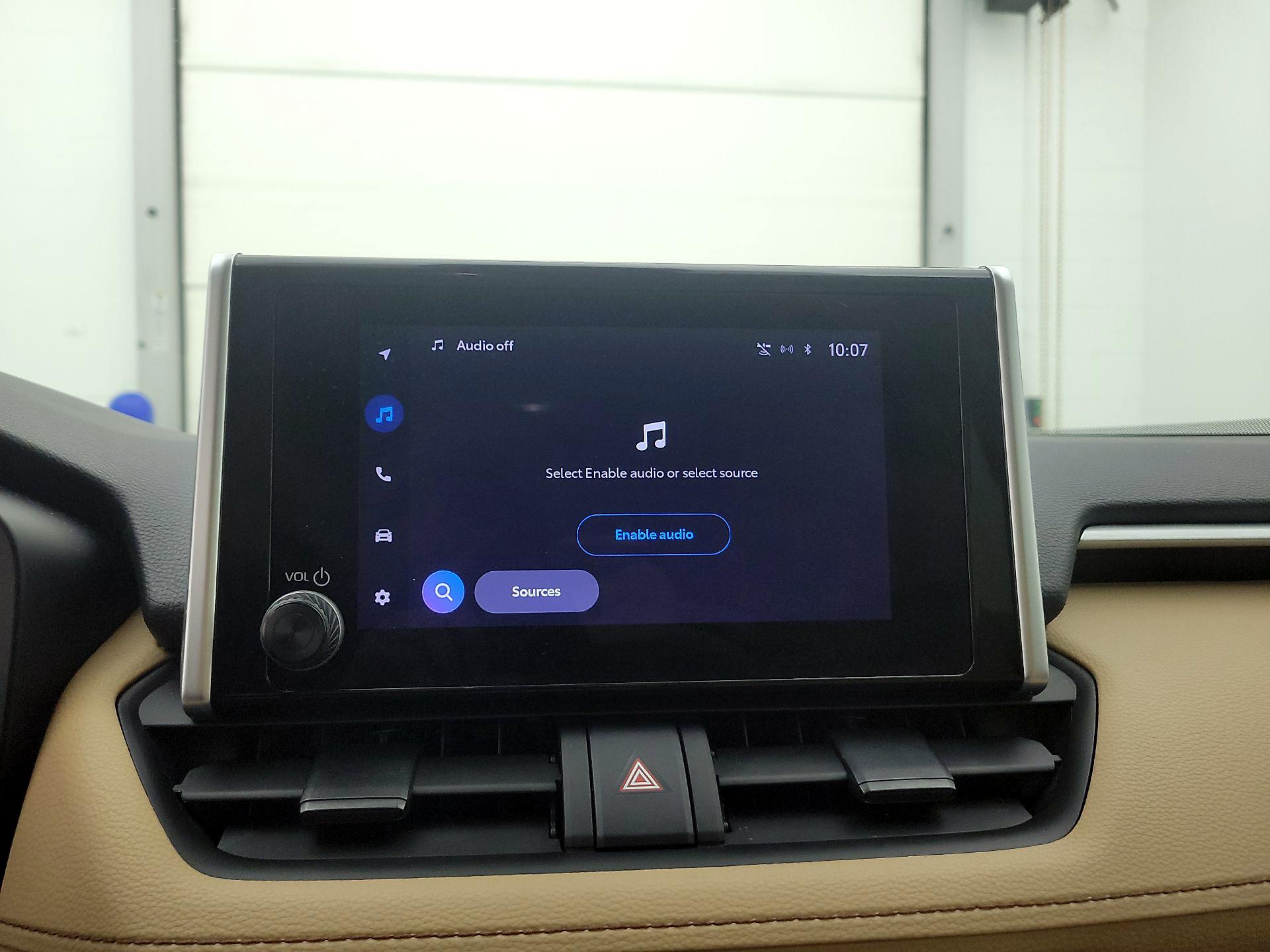 Thumbnail: 2023 Toyota RAV4 - 15