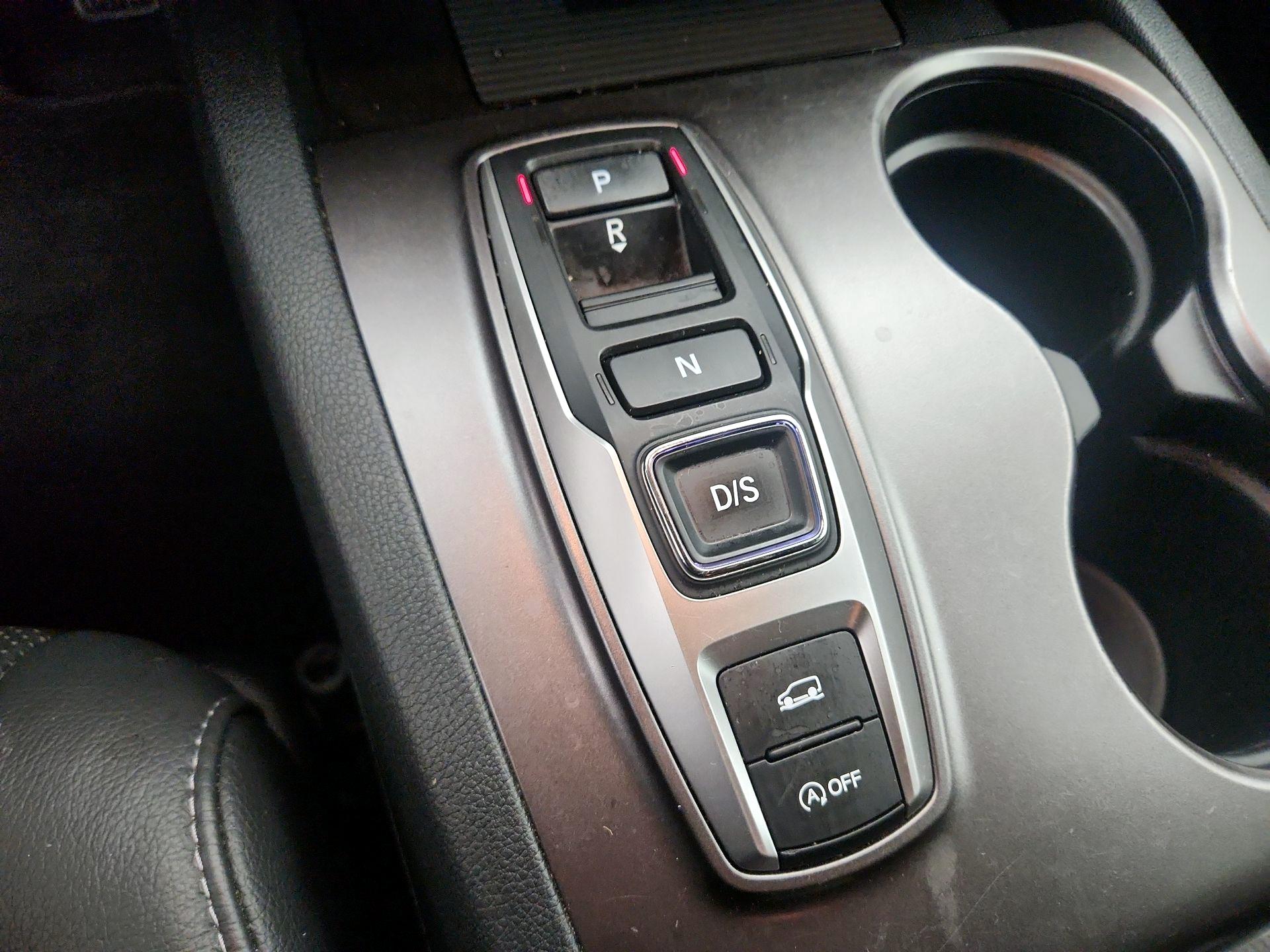 Thumbnail: 2022 Honda Passport - 17