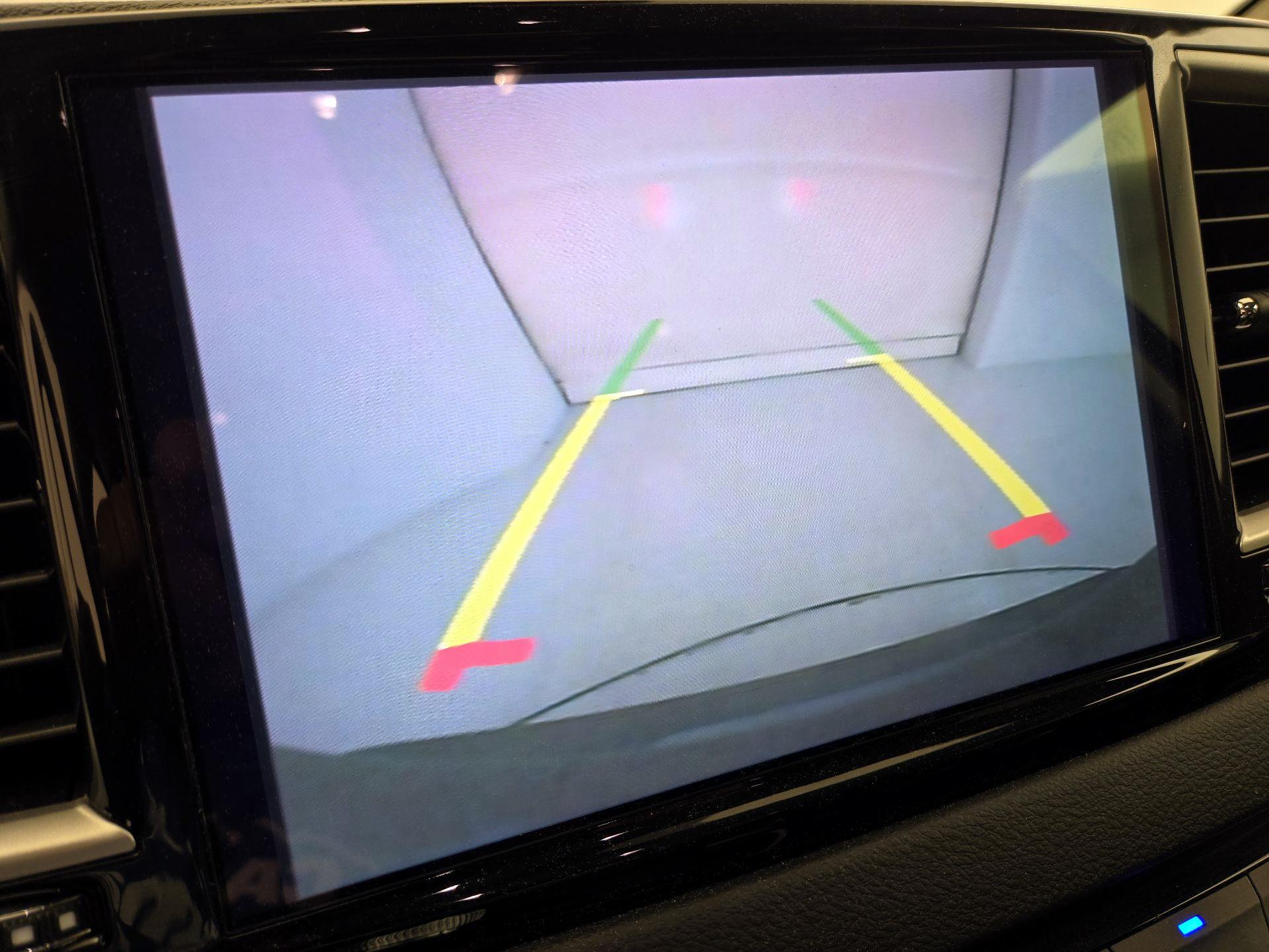 Thumbnail: 2023 Chrysler Pacifica - 14