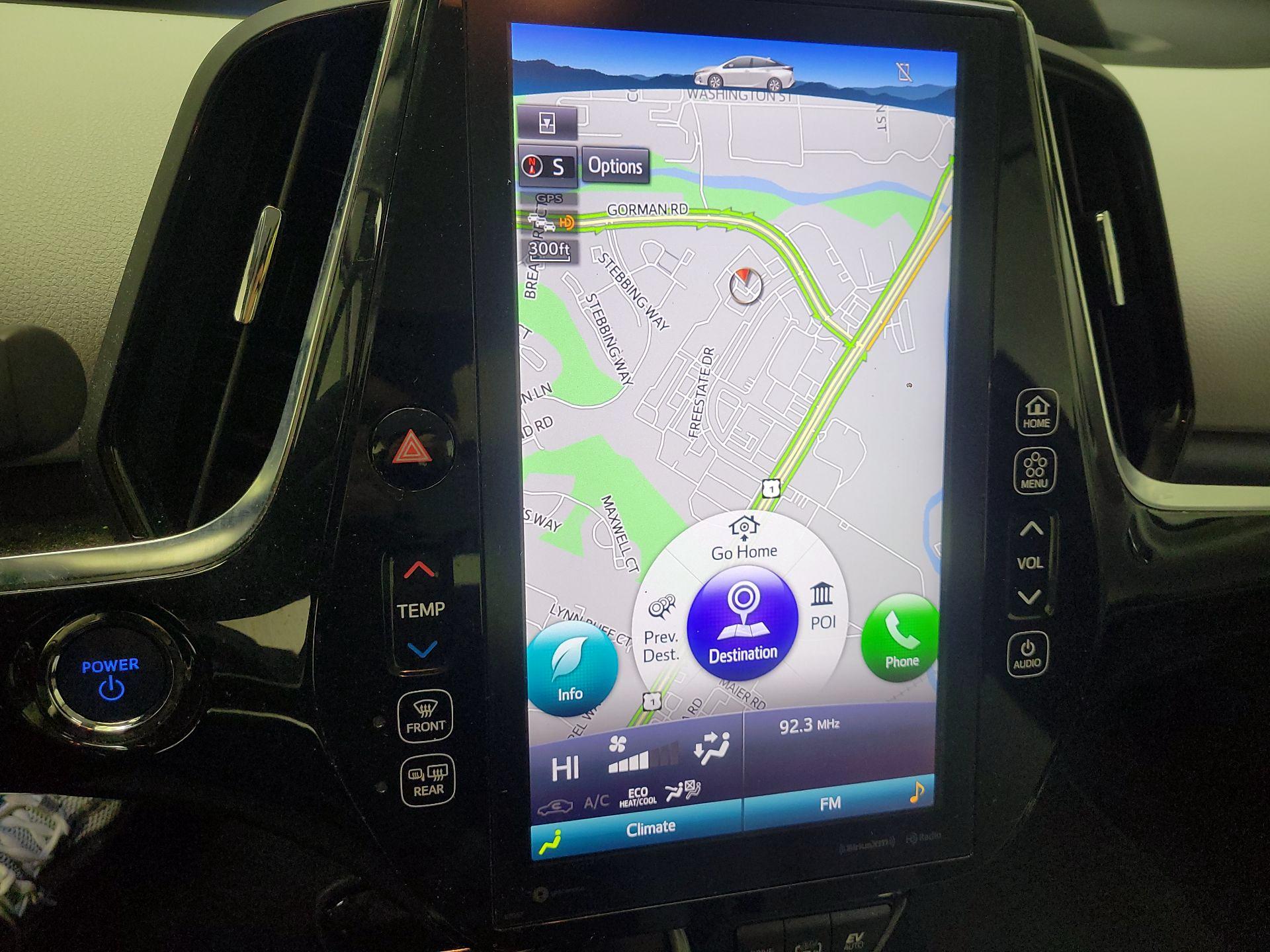 Thumbnail: 2022 Toyota Prius Prime - 14