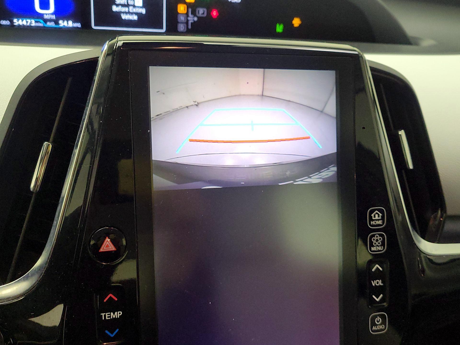 Thumbnail: 2022 Toyota Prius Prime - 15